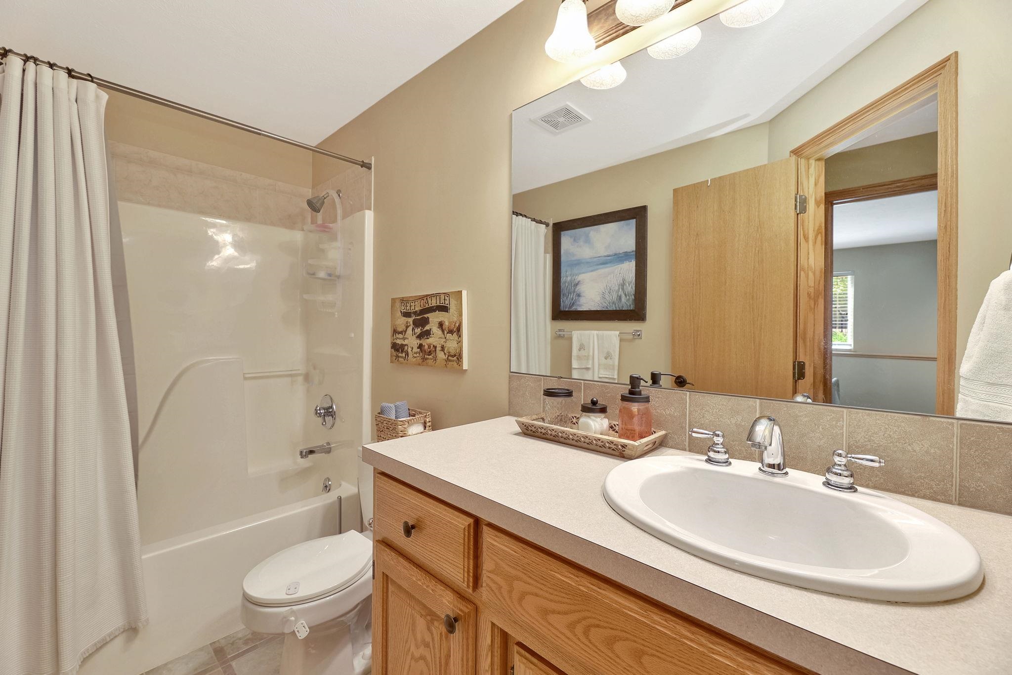 1809 E Wyndham Rd, Park City, Kansas image 27