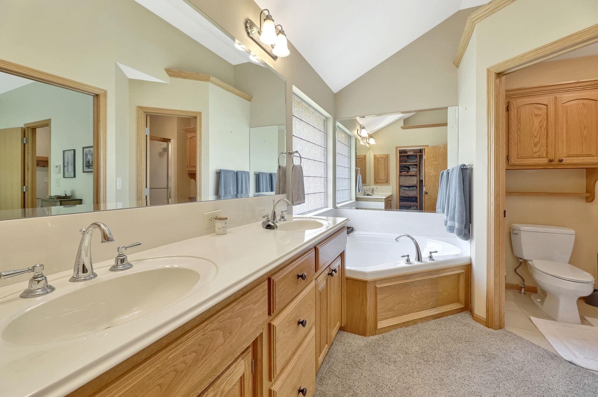 1809 E Wyndham Rd, Park City, Kansas image 16