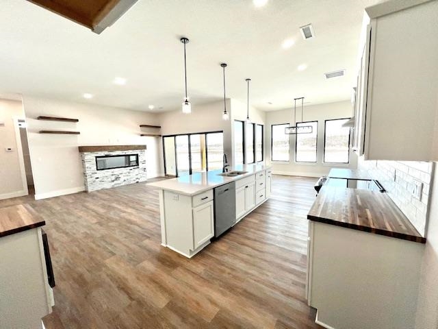 2616 S Willow Oak St, Wichita, Kansas image 8