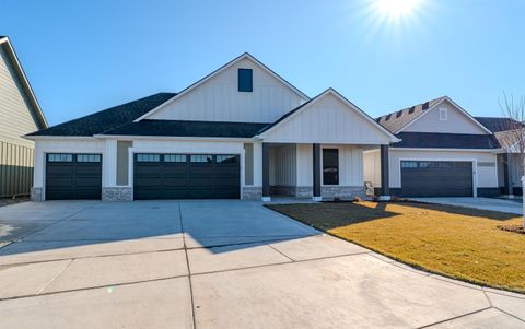 Townhouse For Sale - 4542 N Sandkey St<br/> Sedgwick County, Wichita, KS 67204