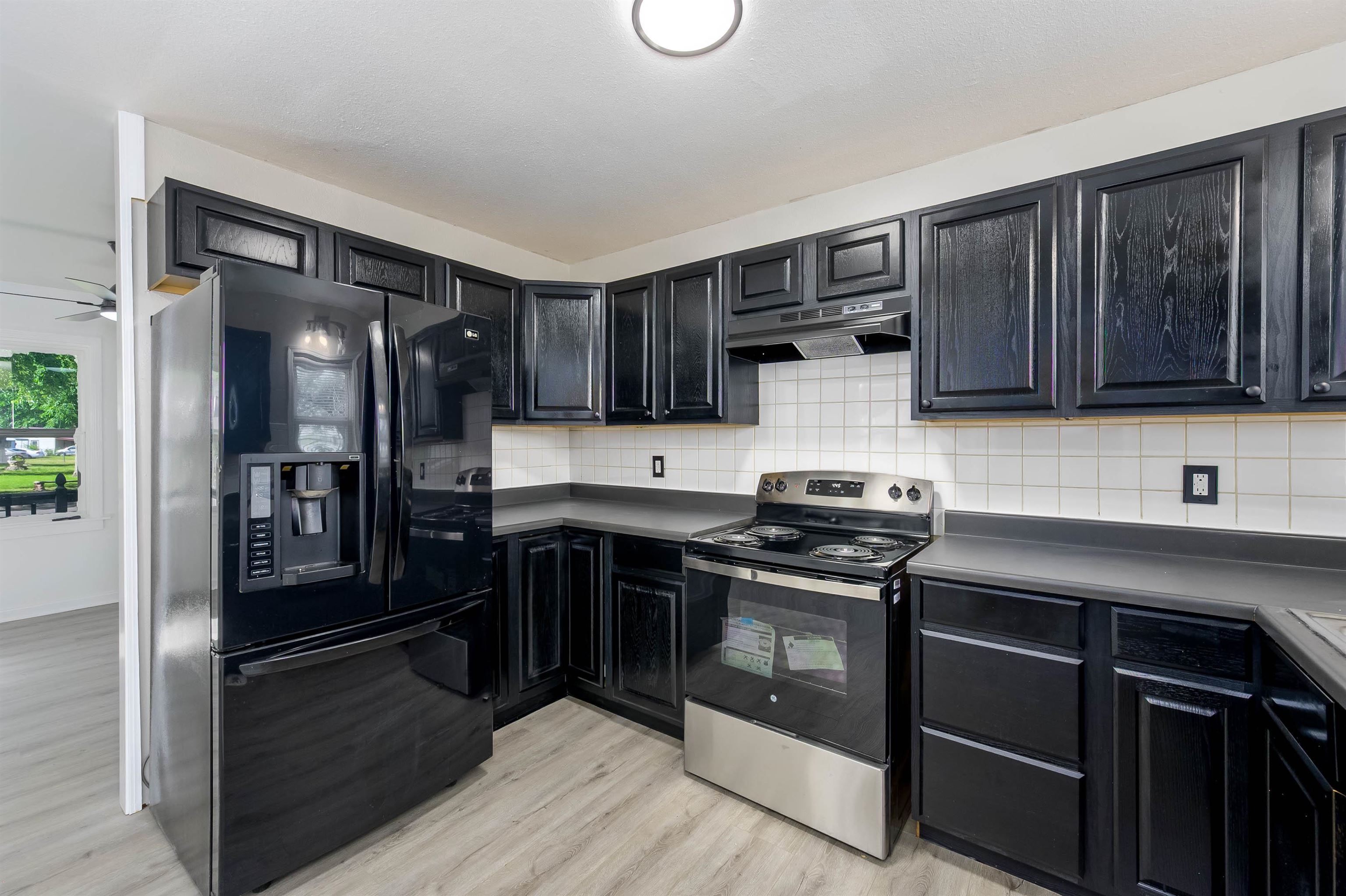 401 W Grover Ave, Wichita, Kansas image 13