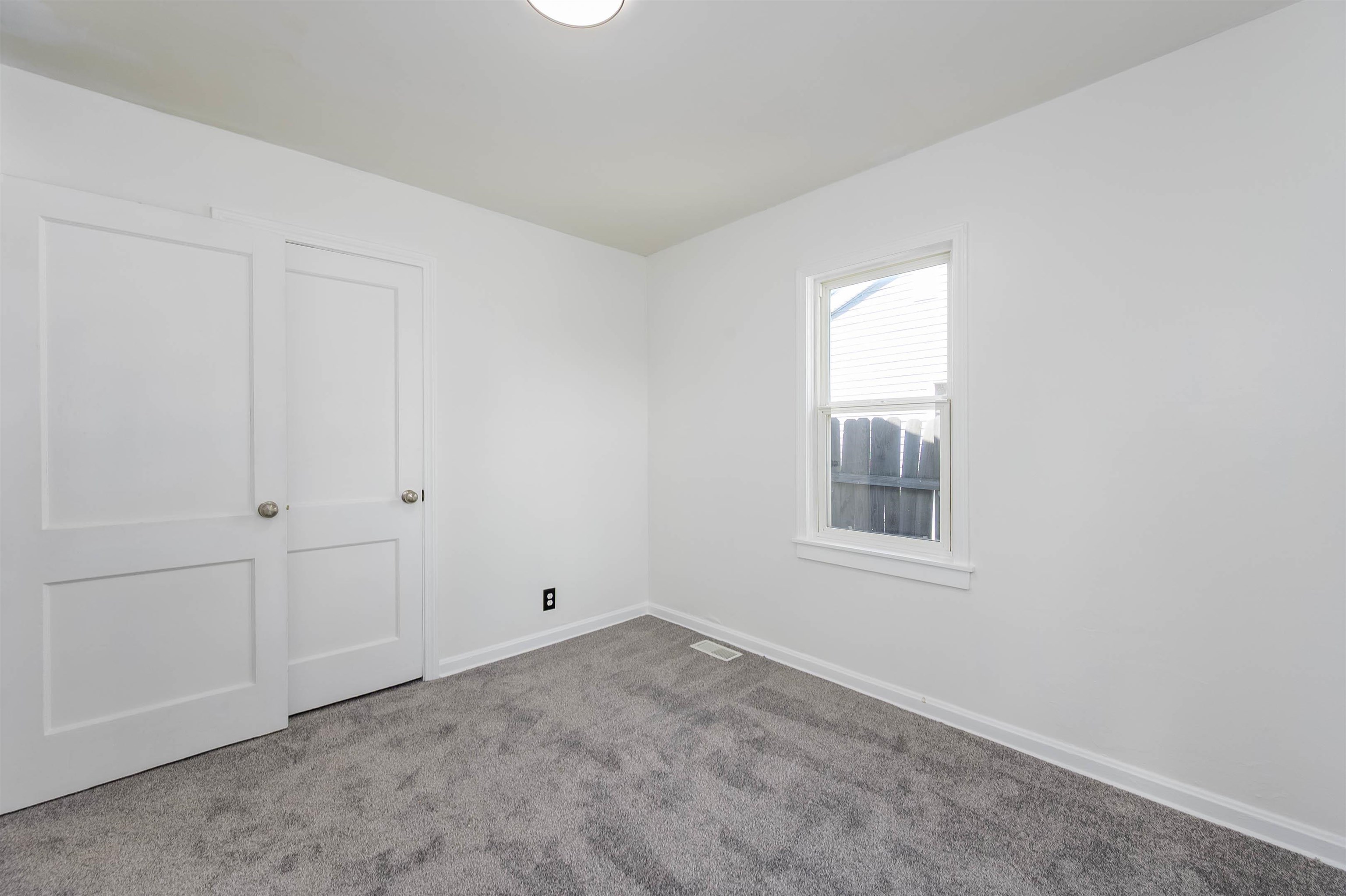 401 W Grover Ave, Wichita, Kansas image 24