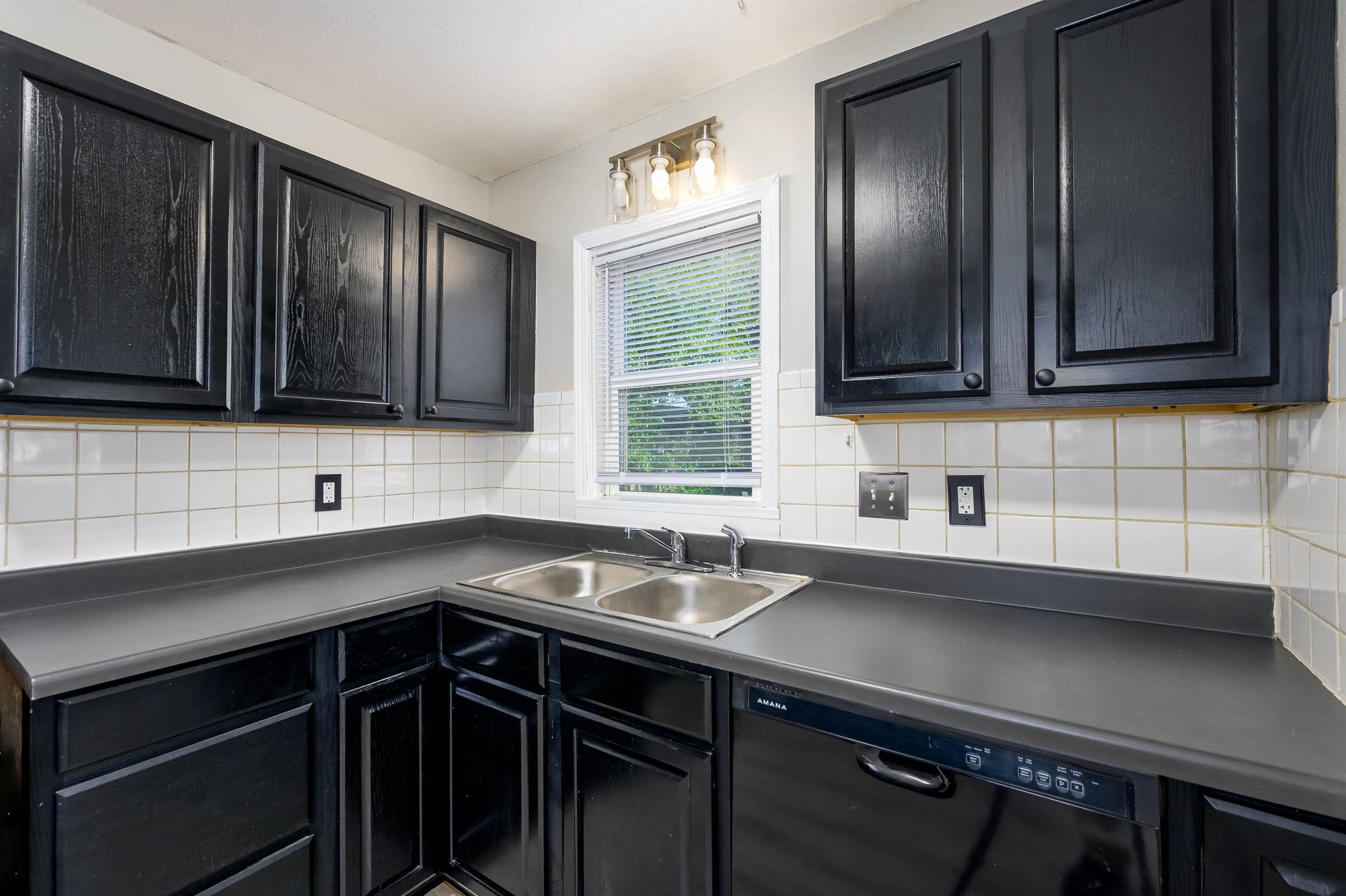 401 W Grover Ave, Wichita, Kansas image 17