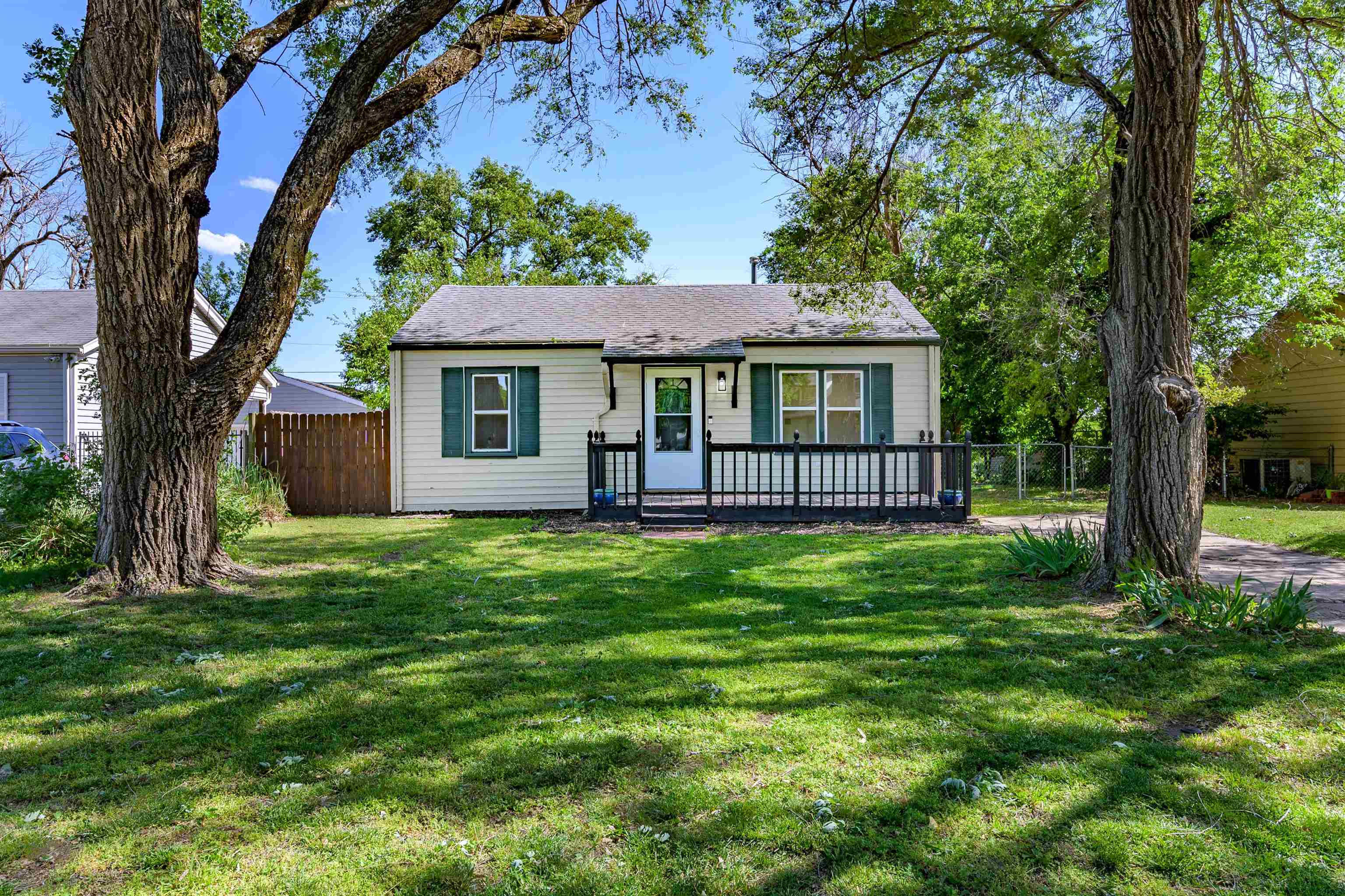 401 W Grover Ave, Wichita, Kansas image 1