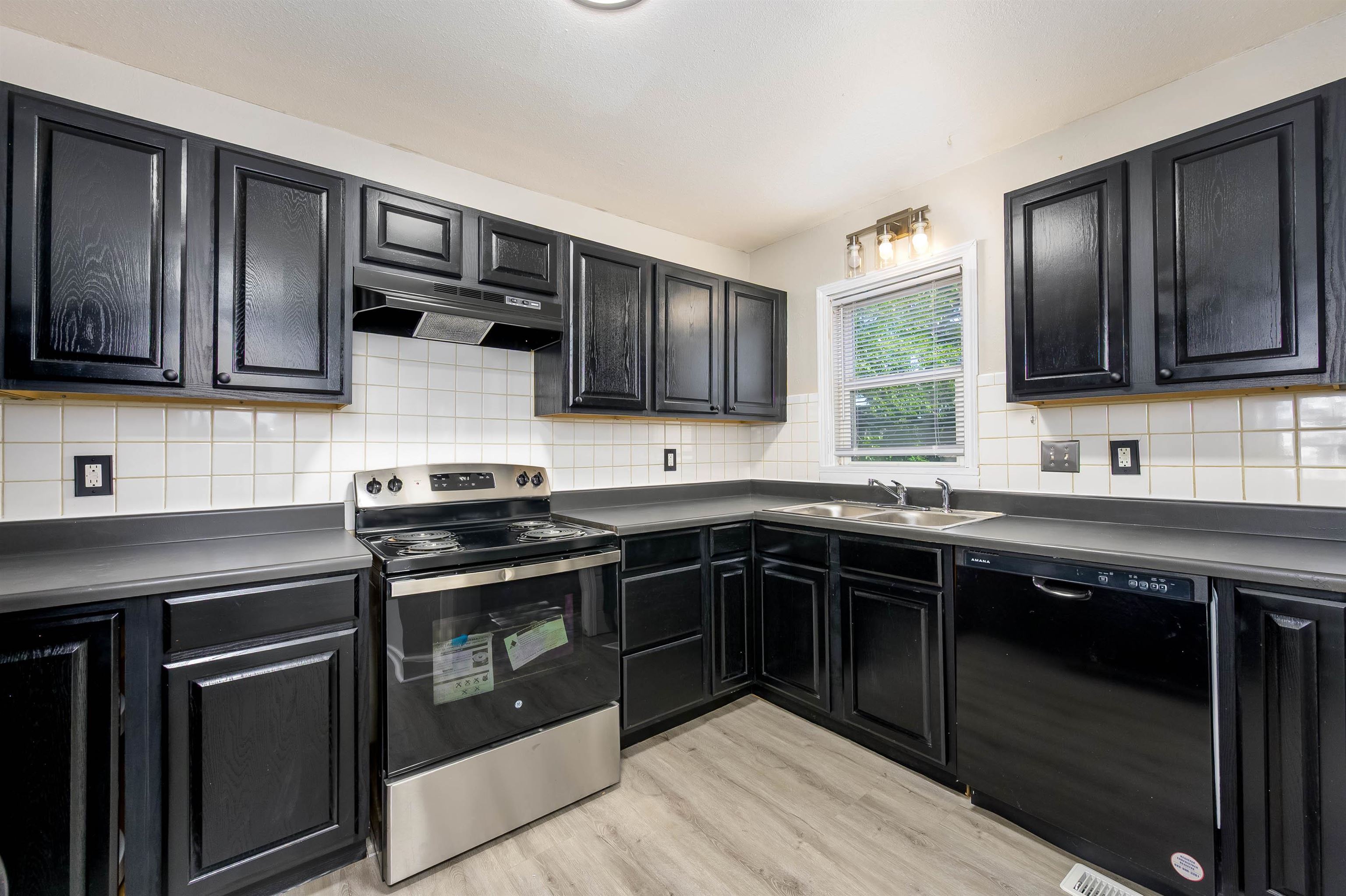 401 W Grover Ave, Wichita, Kansas image 15