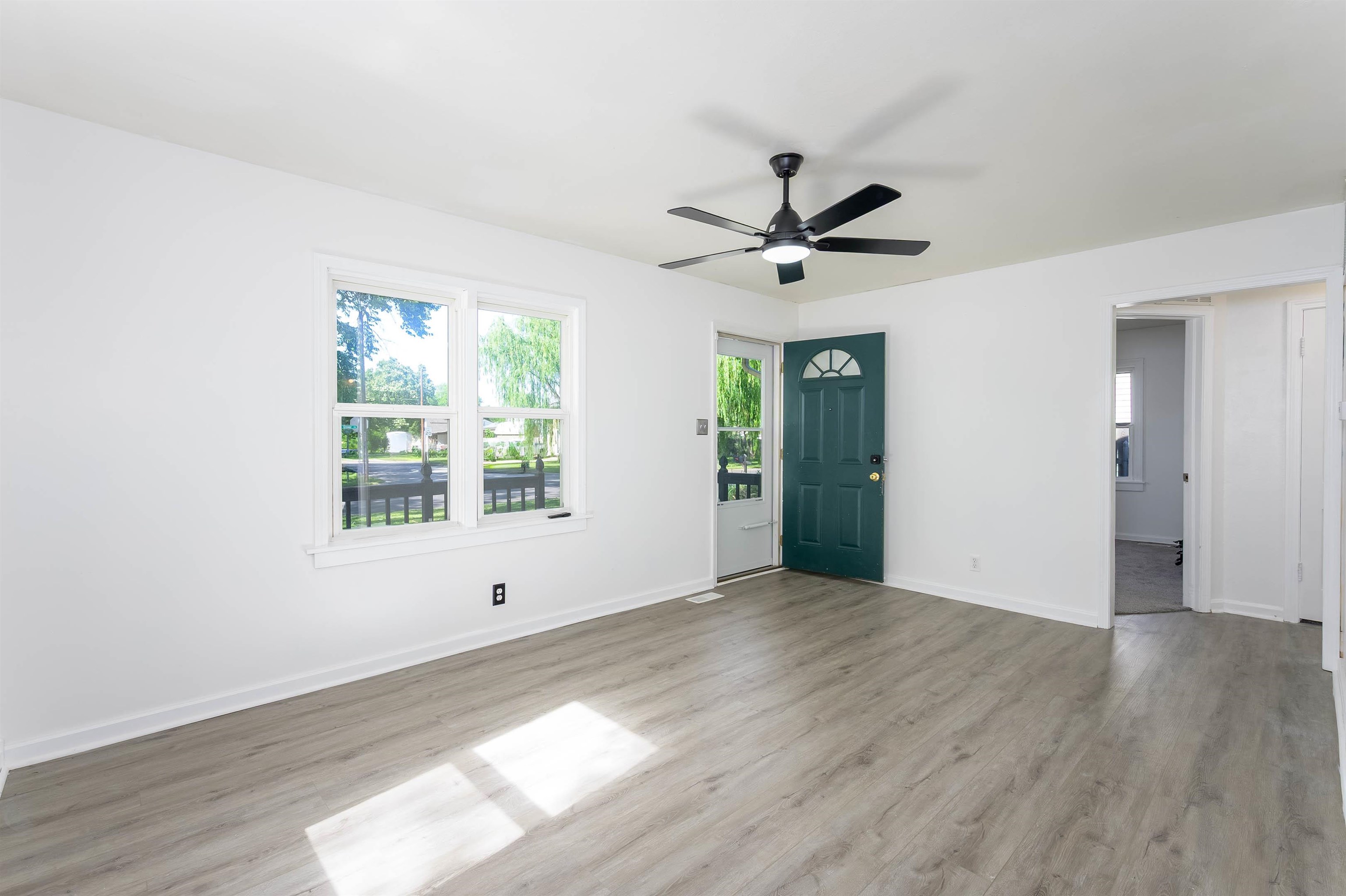 401 W Grover Ave, Wichita, Kansas image 11