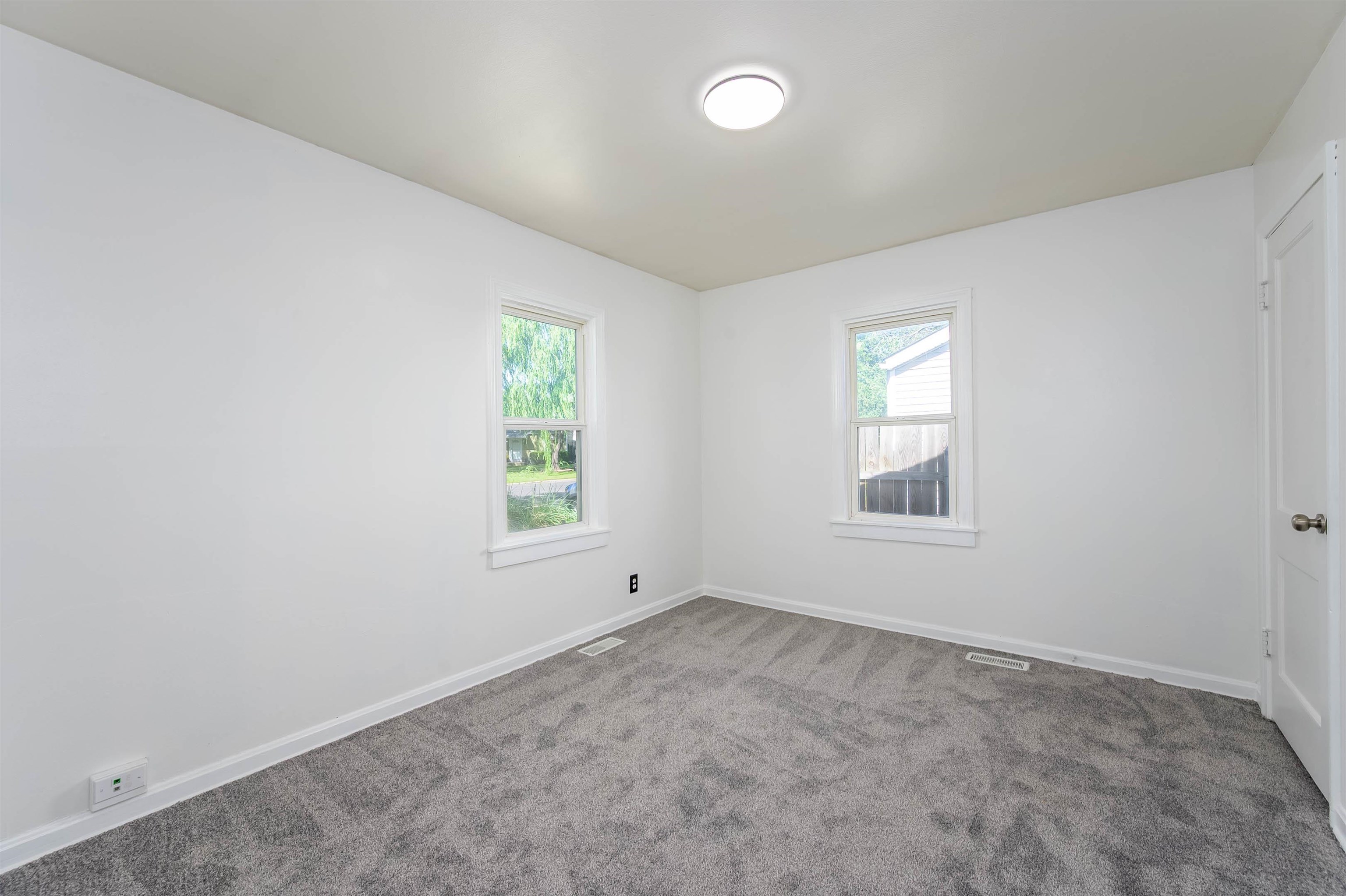 401 W Grover Ave, Wichita, Kansas image 21