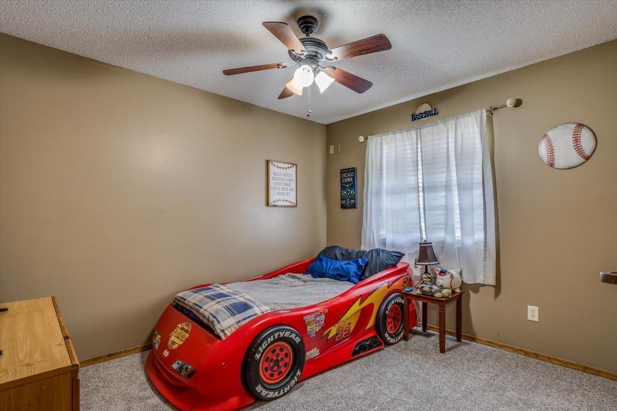 Derby, Kansas 67037, United States, 5 Bedrooms Bedrooms, ,3 BathroomsBathrooms,Residential,Pending,57696