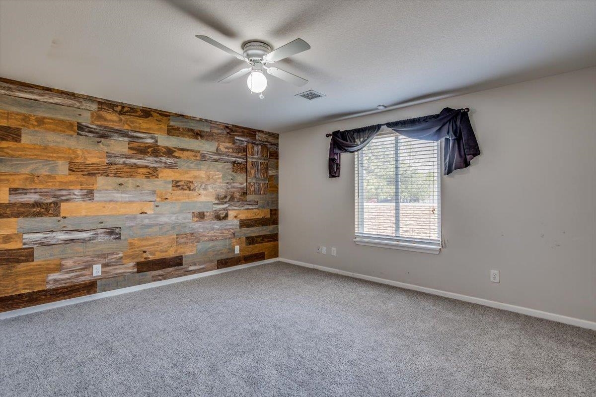 Derby, Kansas 67037, United States, 5 Bedrooms Bedrooms, ,3 BathroomsBathrooms,Residential,Pending,57696