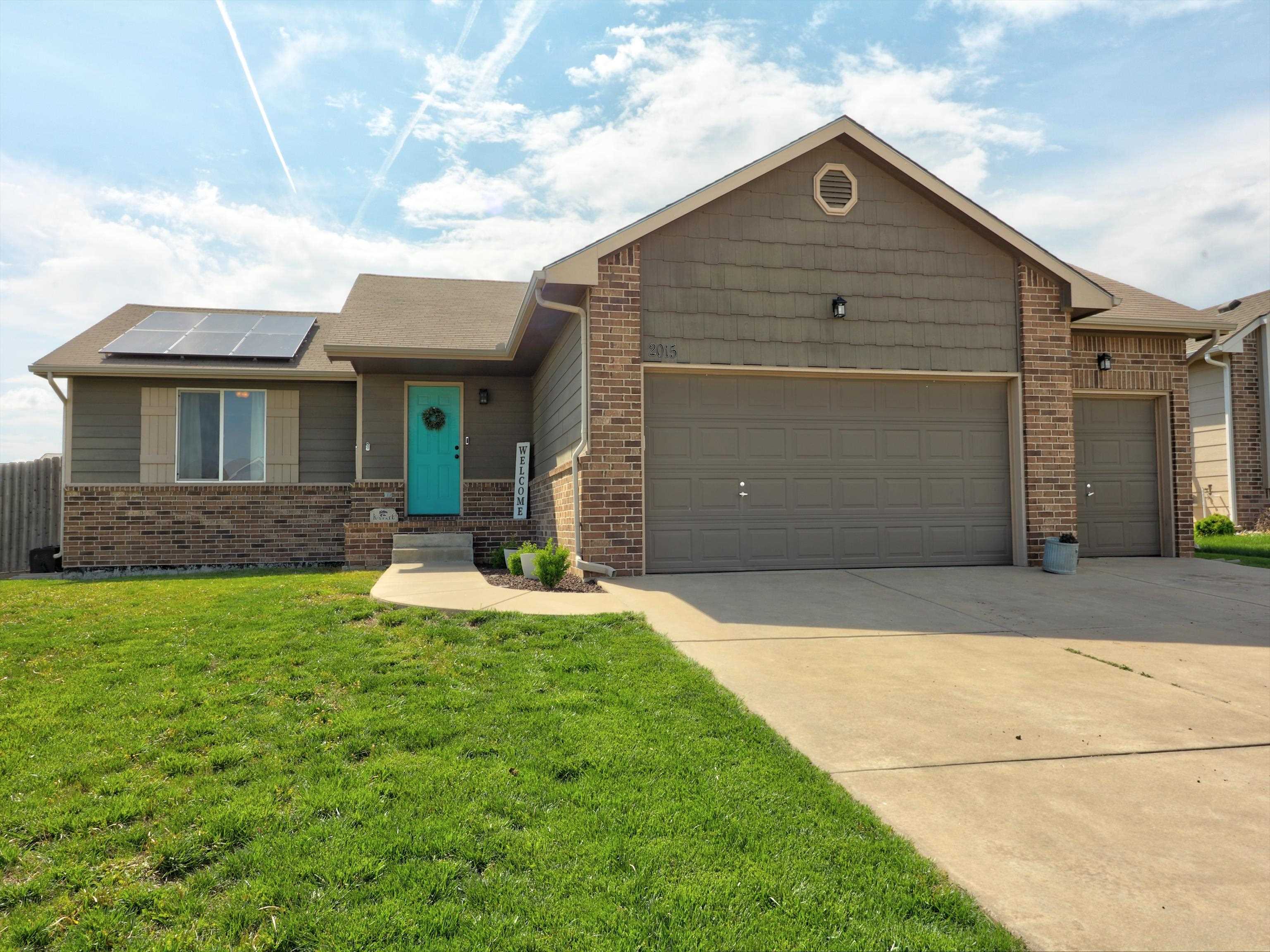 2015 S Poplar St, Newton, Virginia image 1