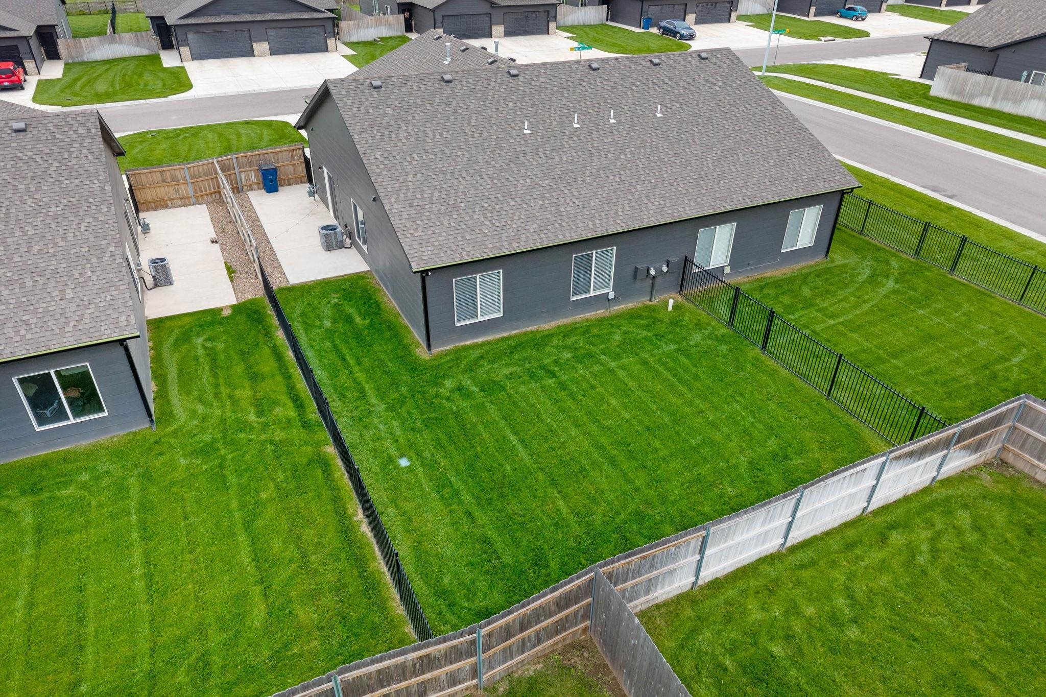 13436 W Haskell Ct, Wichita, Kansas image 17