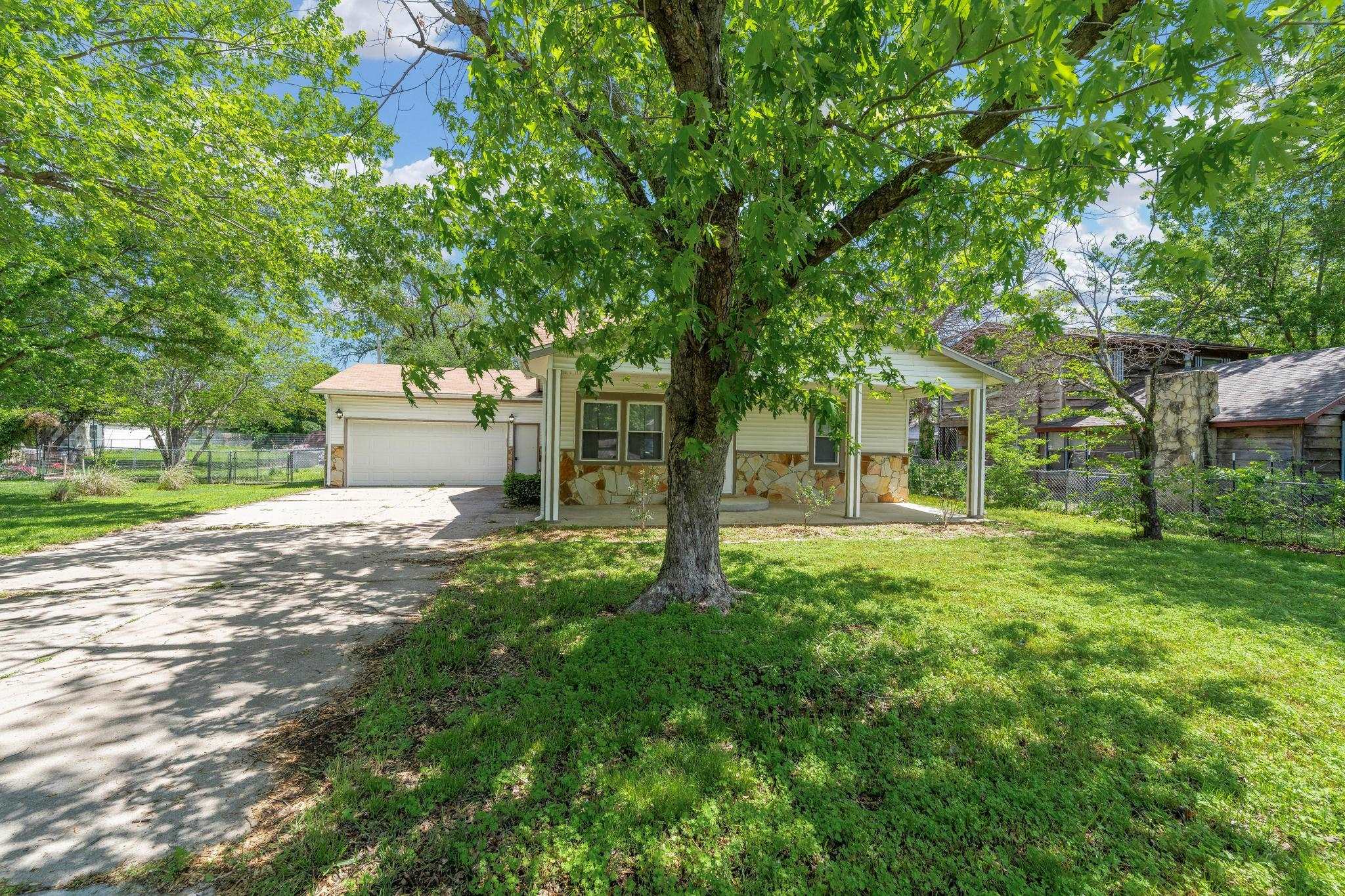 906 N St. Paul Ave, Wichita, Kansas image 1