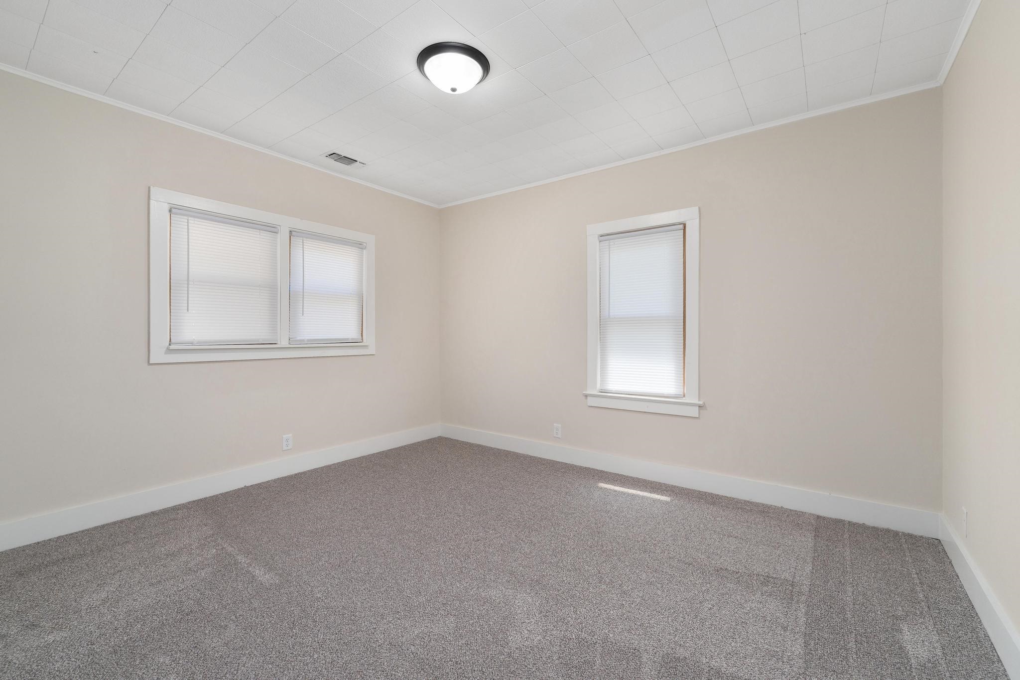 906 N St. Paul Ave, Wichita, Kansas image 13