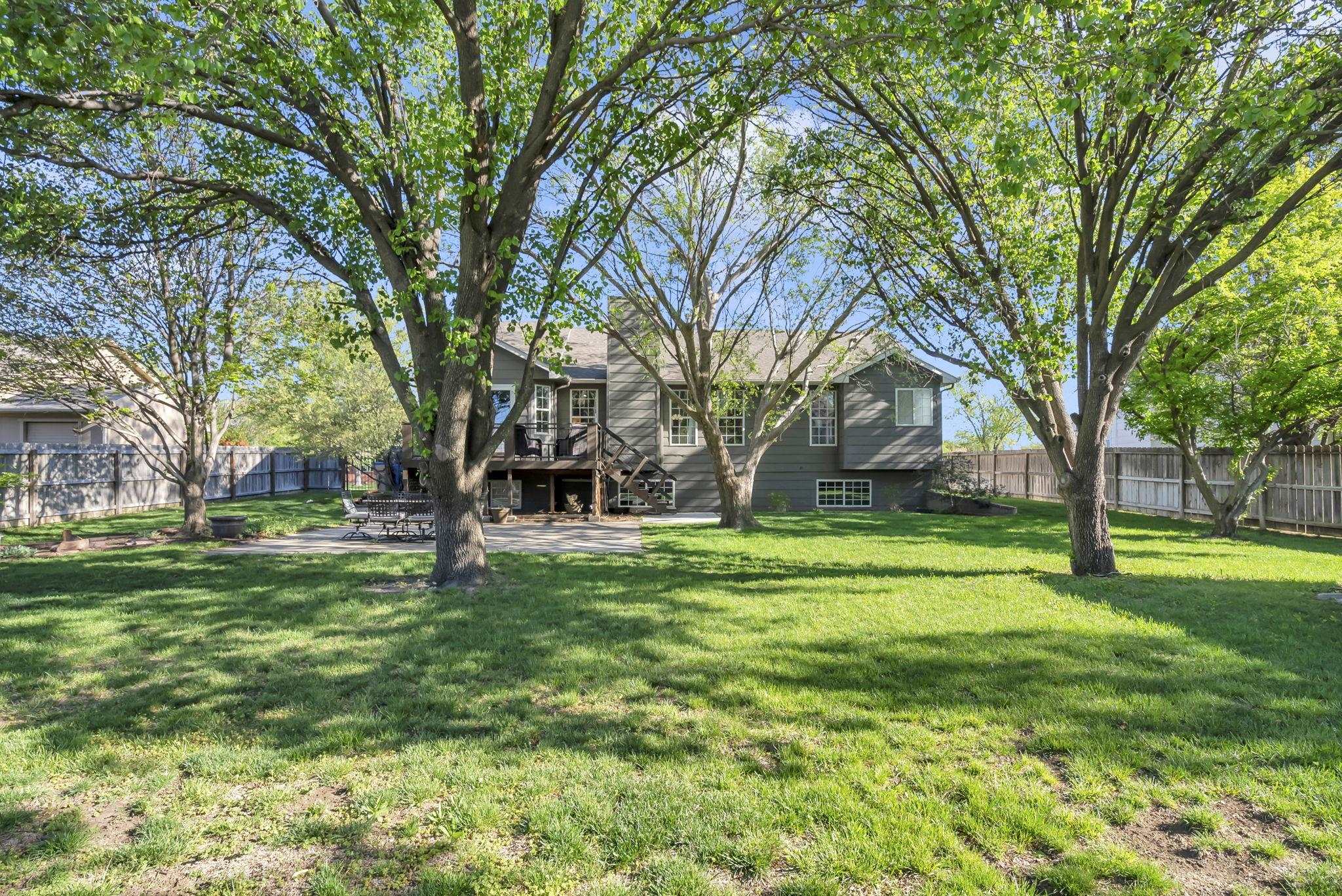 417 W Jamestown St, Andover, Kansas image 35