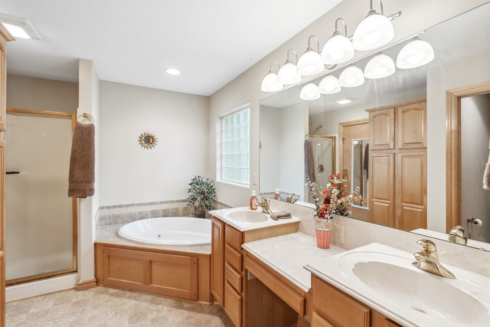 518 Autumn Glen Ct, Newton, Virginia image 12