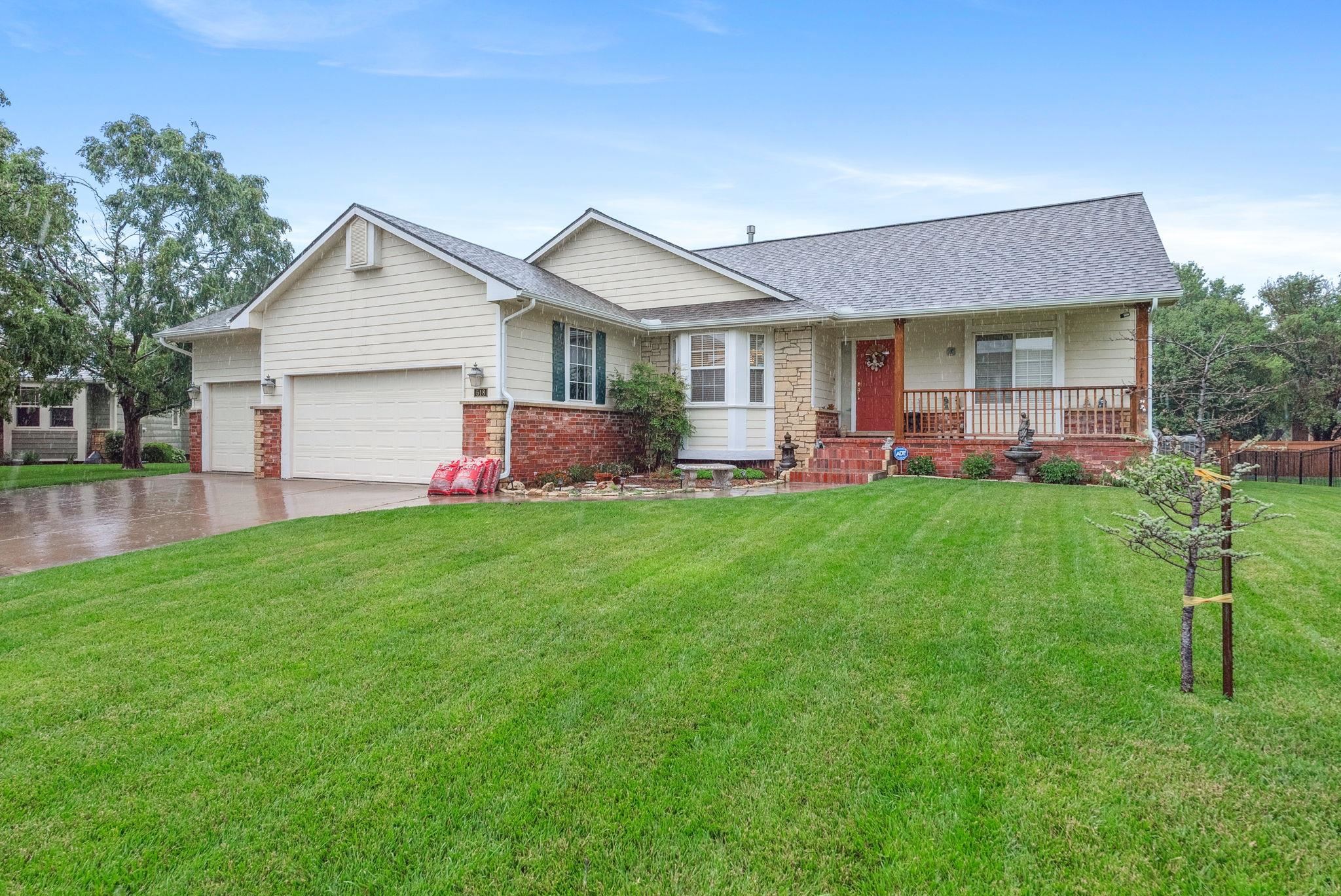 518 Autumn Glen Ct, Newton, Virginia image 2