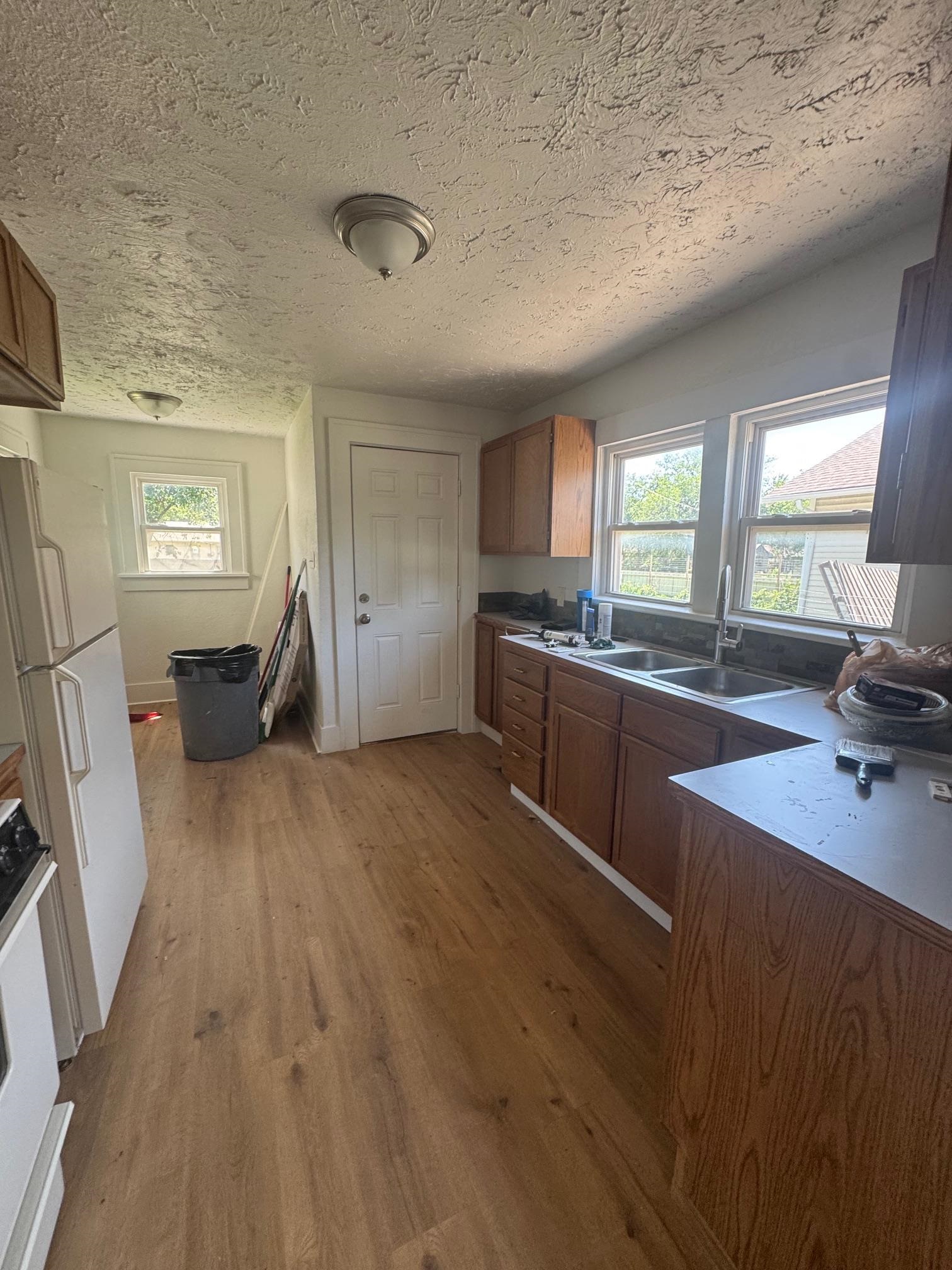 1506 N Grove Ave, Wichita, Kansas image 6