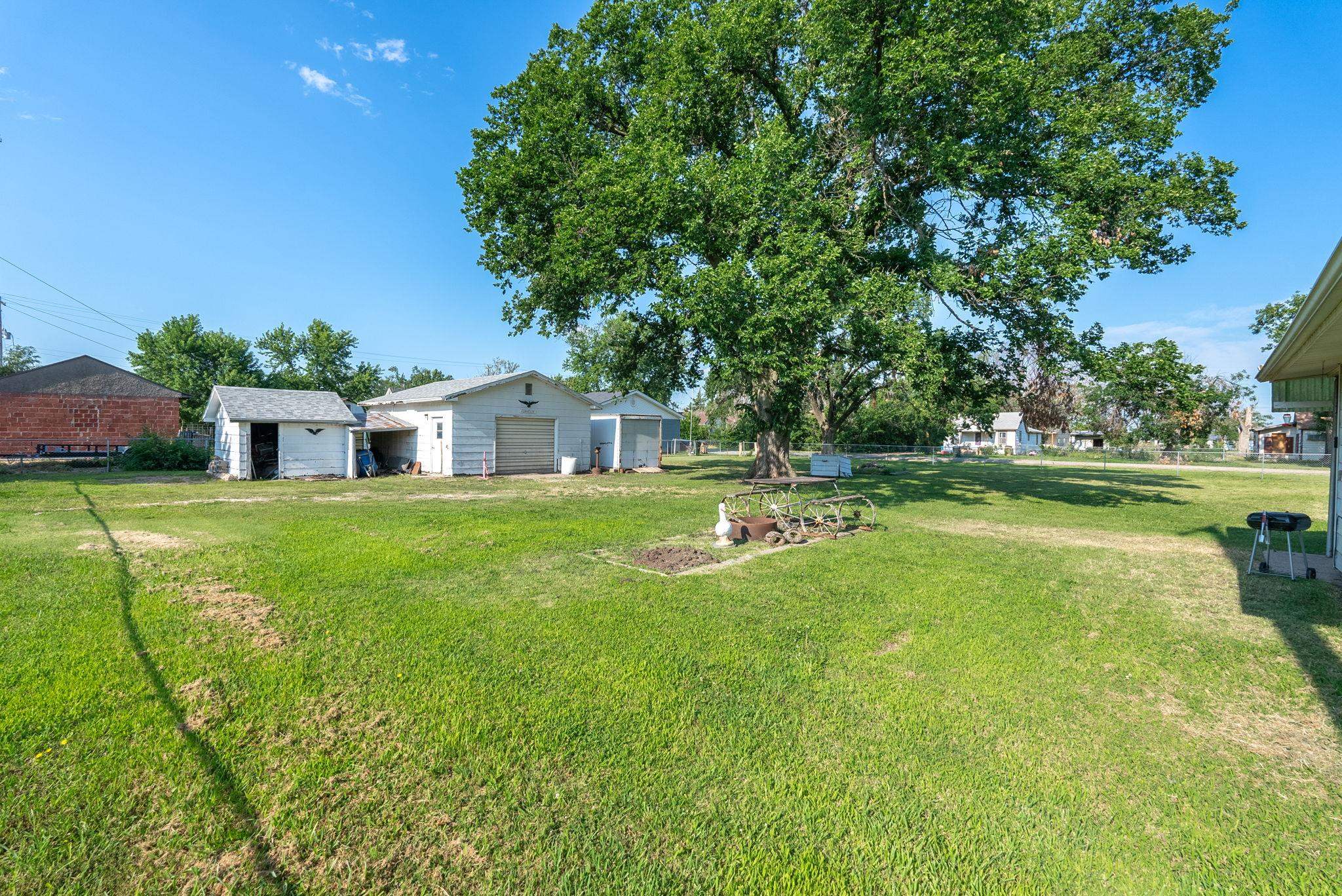 217 W Blaine St, Burrton, Kansas image 33