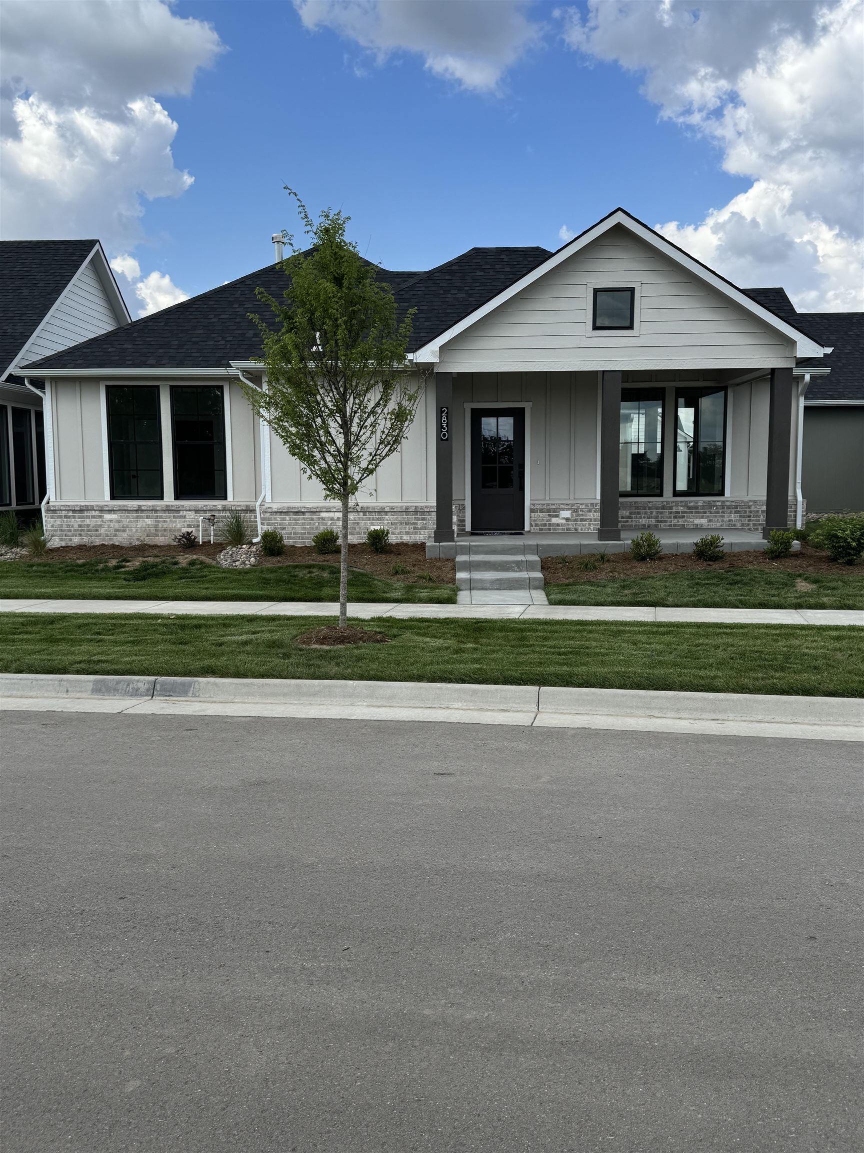 2830 W Shearwater St, Wichita, Kansas image 1