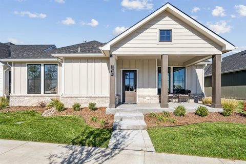 Townhouse For Sale - 2830 W Shearwater St<br/> Sedgwick County, Wichita, KS 67204