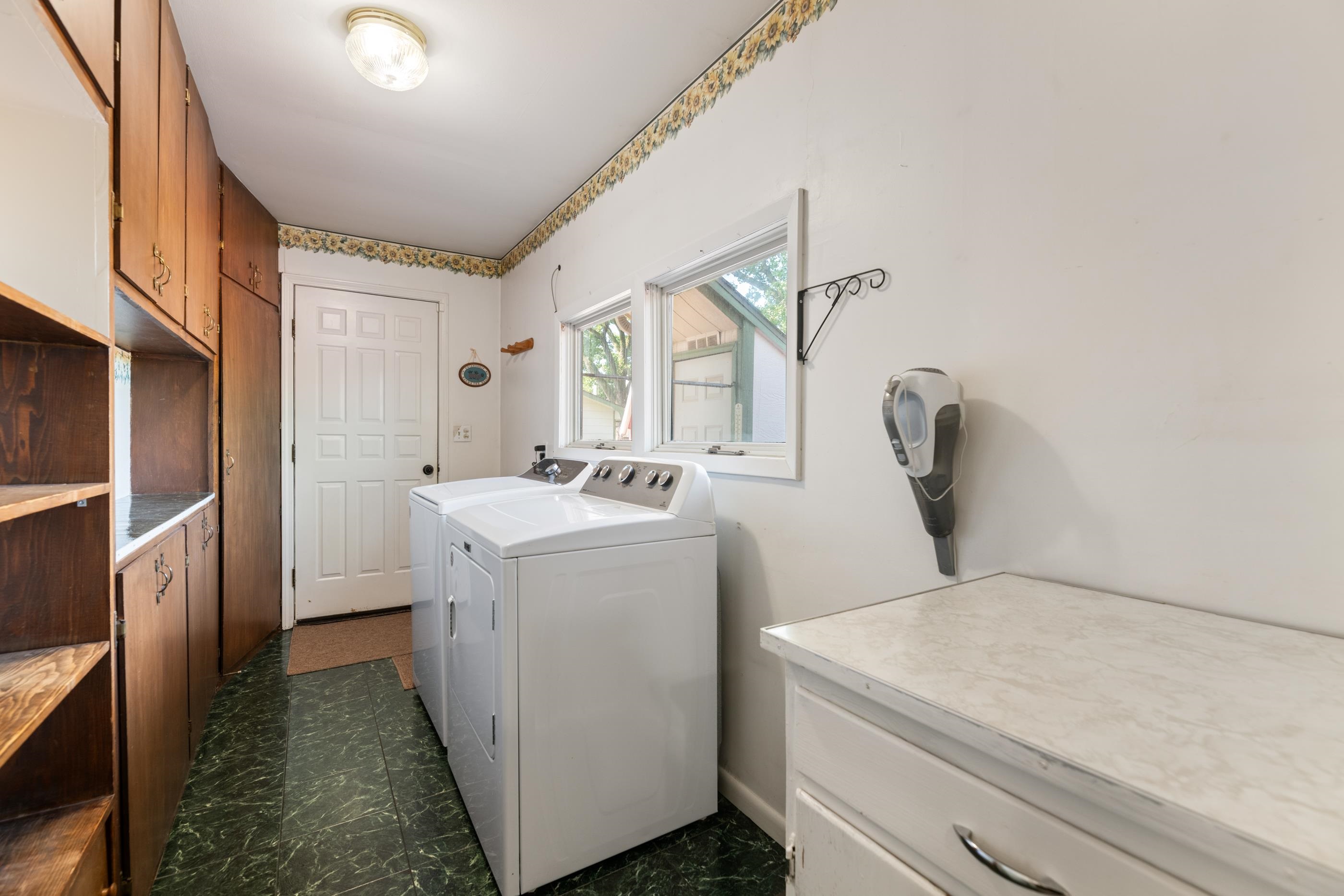 2903 S Kansas Rd, Newton, Virginia image 12