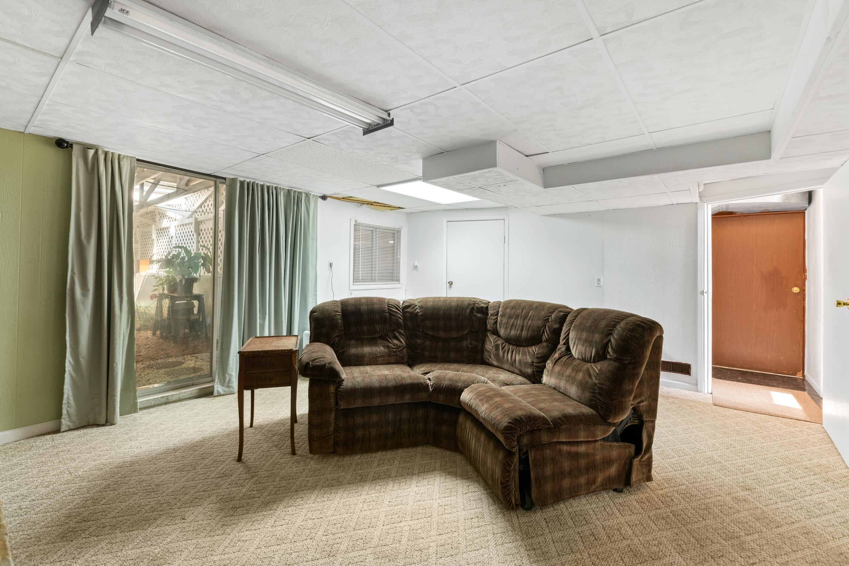 2903 S Kansas Rd, Newton, Virginia image 25