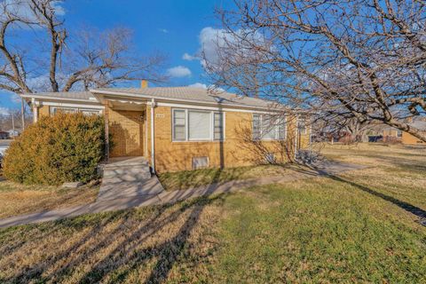 Photo of 6124 E Harry St, Wichita, KS 67218 (MLS # 669278)