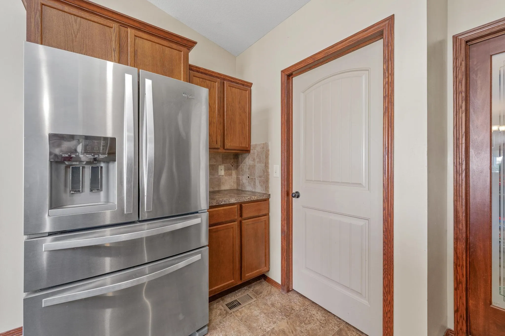 Derby, Kansas 67037, United States, 5 Bedrooms Bedrooms, ,3 BathroomsBathrooms,Residential,Pending,116720