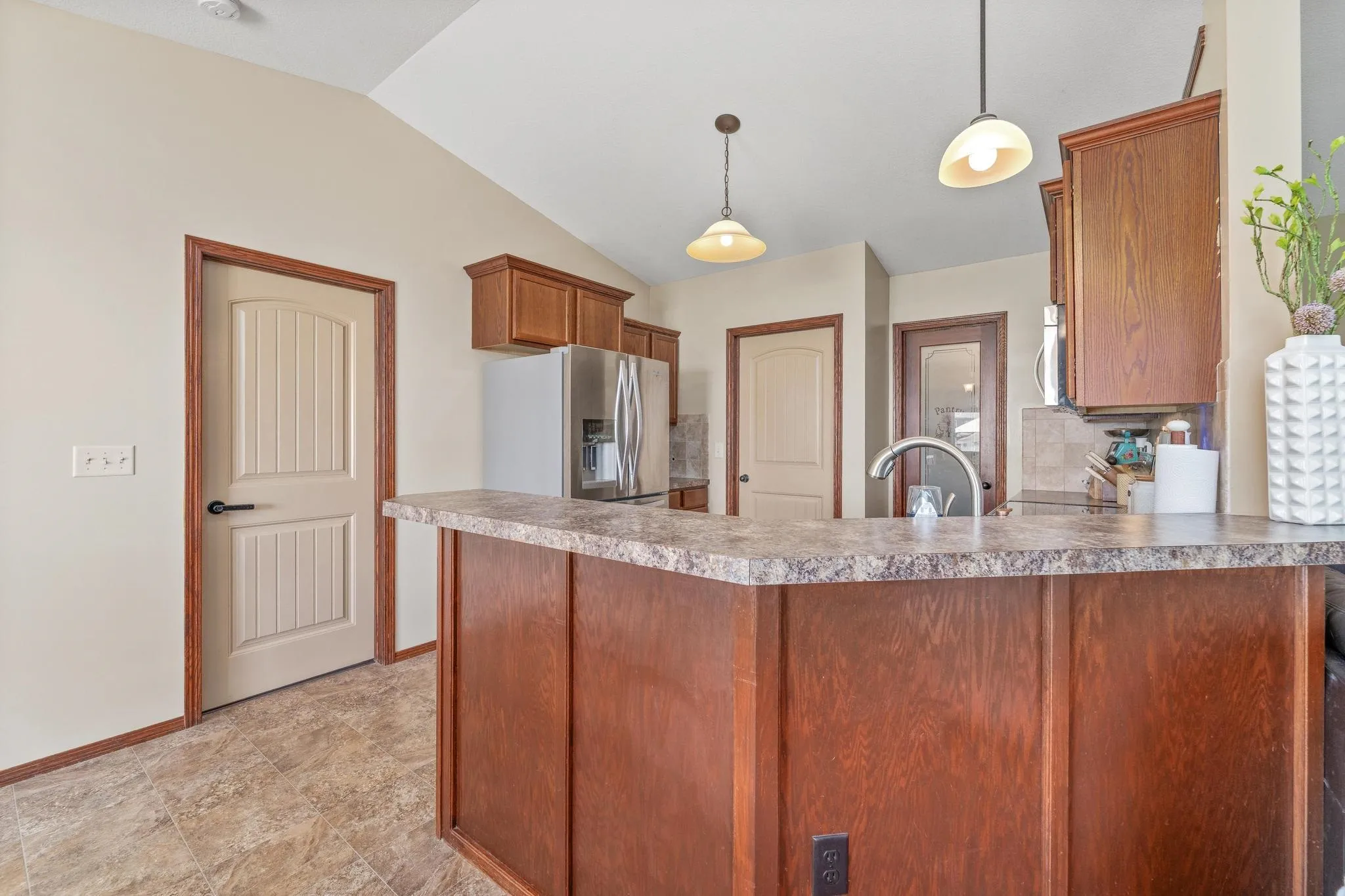 Derby, Kansas 67037, United States, 5 Bedrooms Bedrooms, ,3 BathroomsBathrooms,Residential,Pending,116720