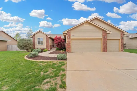 3001 N Emerson St, Derby, KS MLS: 654368