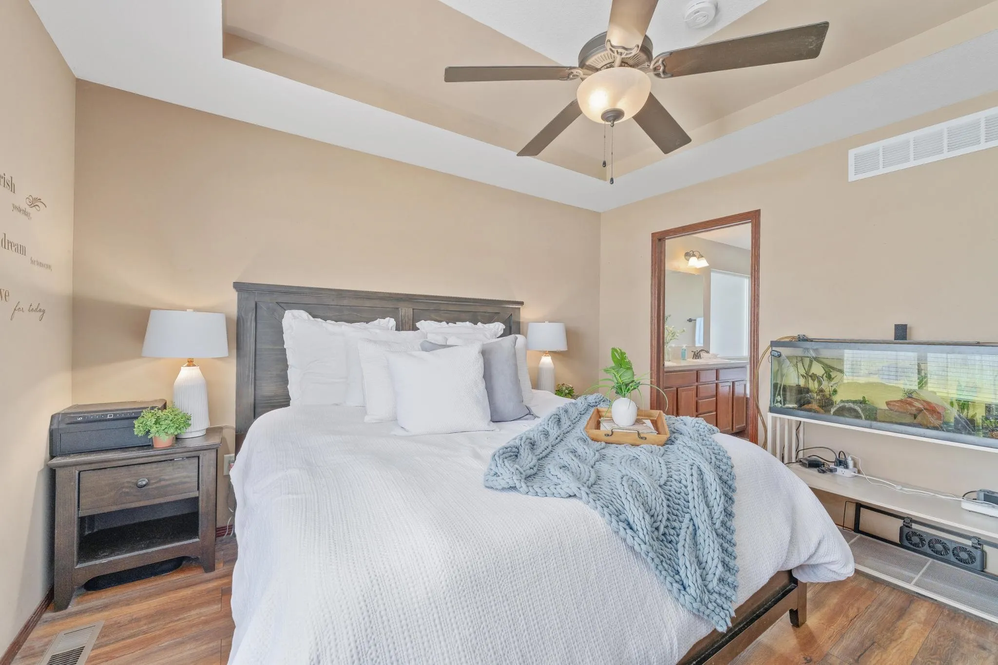 Derby, Kansas 67037, United States, 5 Bedrooms Bedrooms, ,3 BathroomsBathrooms,Residential,Pending,116720