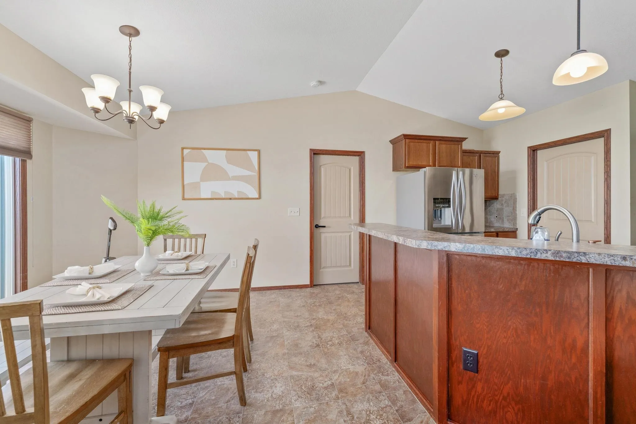 Derby, Kansas 67037, United States, 5 Bedrooms Bedrooms, ,3 BathroomsBathrooms,Residential,Pending,116720