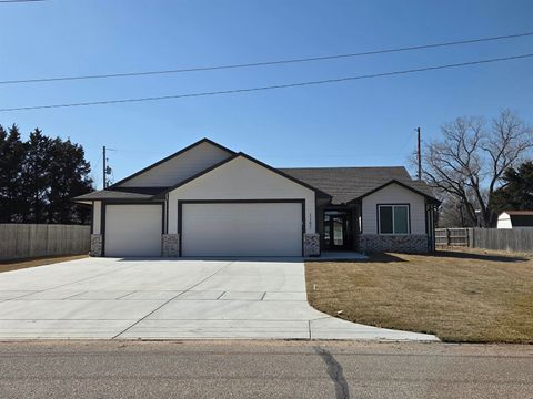 Townhouse For Sale - 1107 N Main St<br/> Butler County, Rose Hill, KS 67133