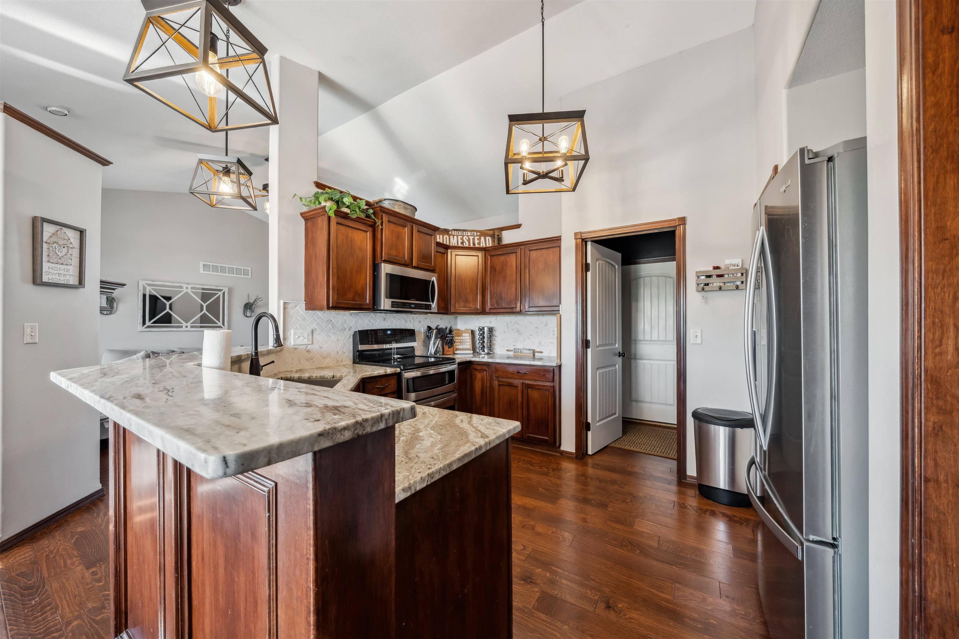410 N Baughman St, Haysville, Kansas image 11
