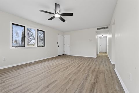 Tiny photo for 1310 N Taylor St, El Dorado, KS 67042 (MLS # 669261)