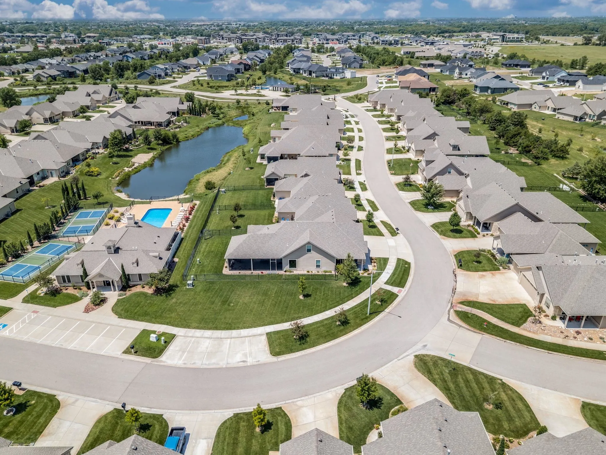 Wichita, Kansas 67205, United States, 3 Bedrooms Bedrooms, ,3 BathroomsBathrooms,Residential,Active,179544