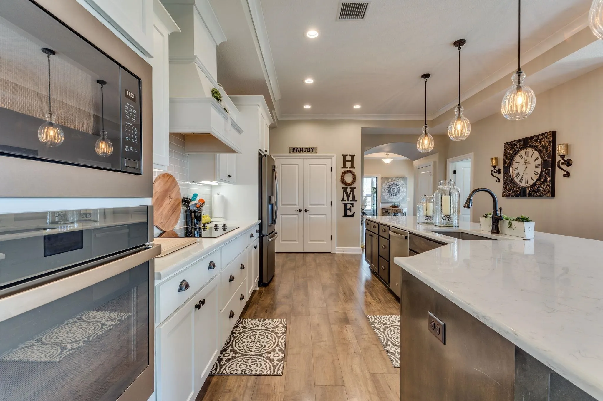 Wichita, Kansas 67205, United States, 3 Bedrooms Bedrooms, ,3 BathroomsBathrooms,Residential,Active,179544