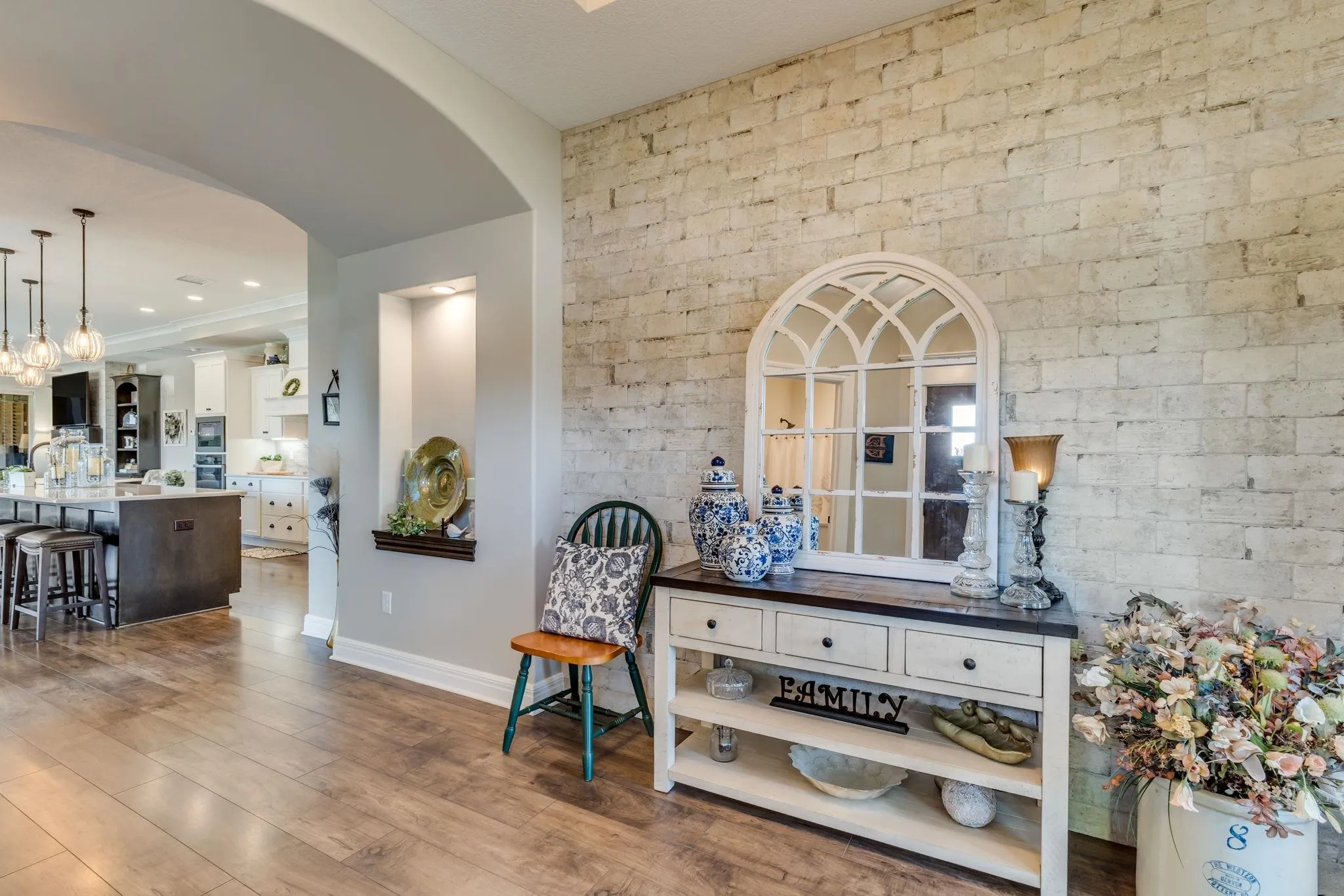 Wichita, Kansas 67205, United States, 3 Bedrooms Bedrooms, ,3 BathroomsBathrooms,Residential,Active,179544