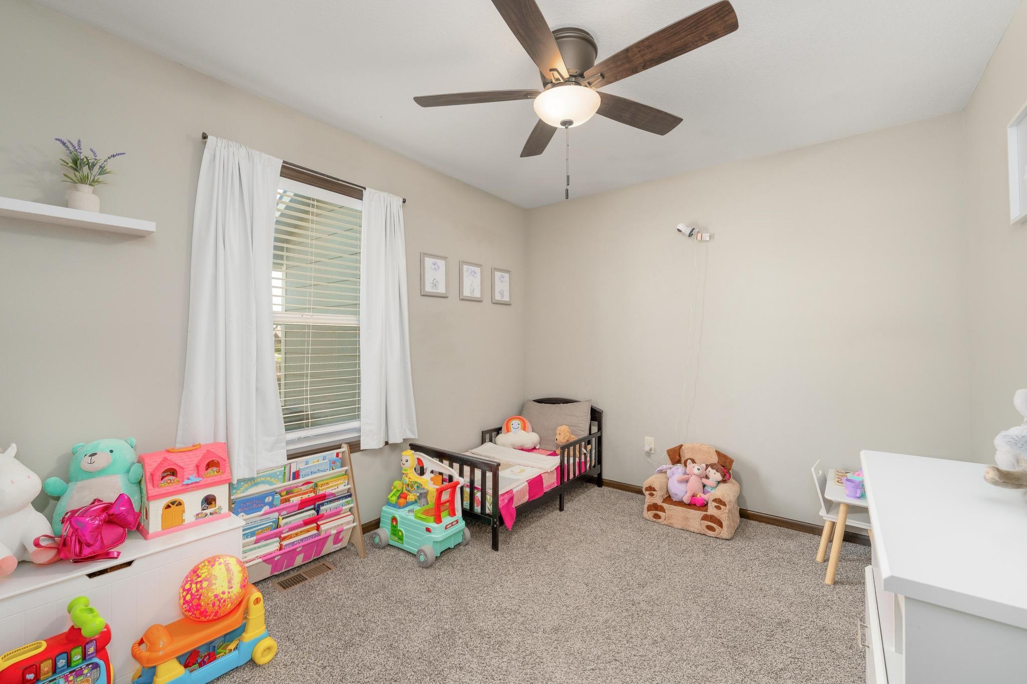 2121 S Wheatland St, Wichita, Virginia image 9