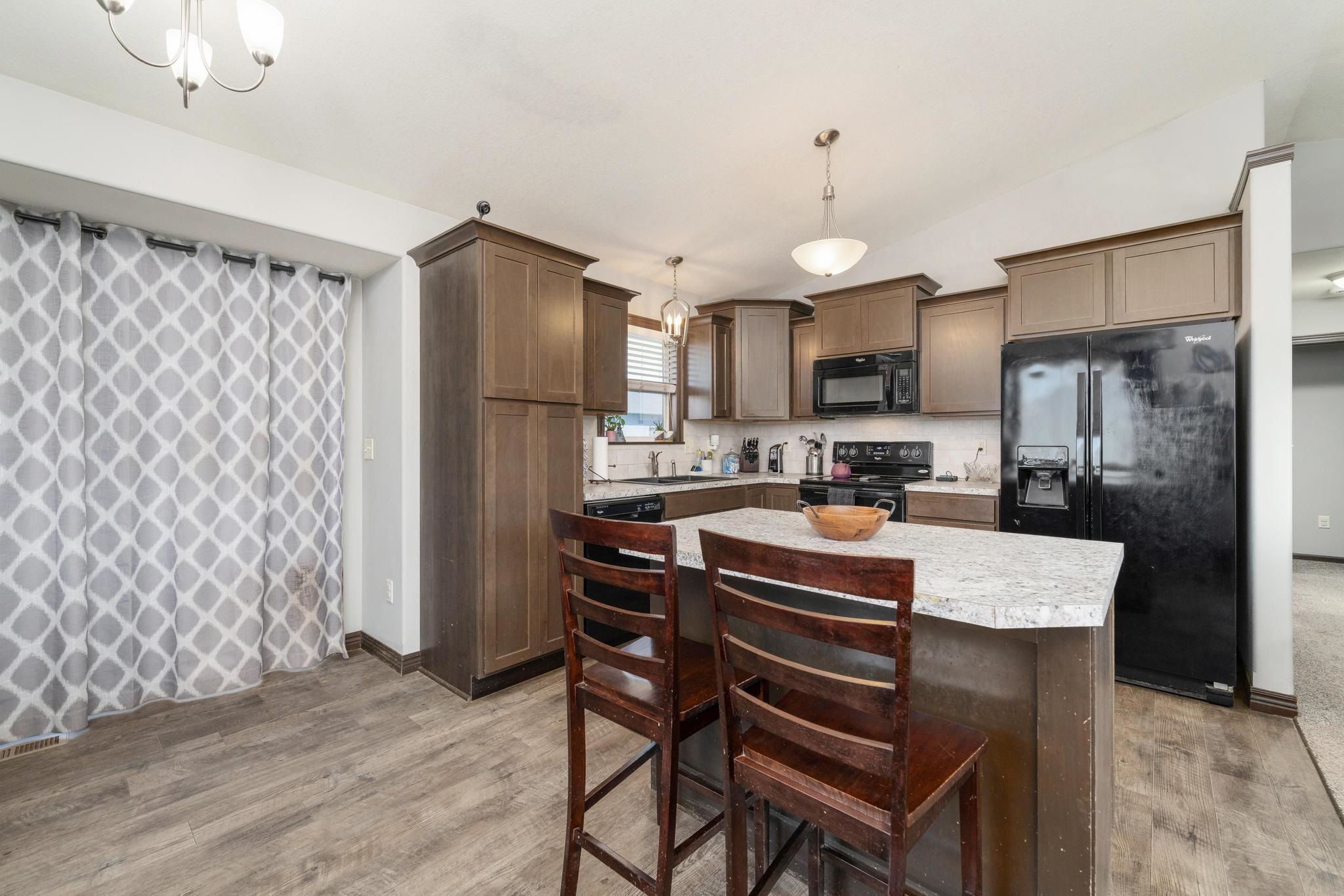 2121 S Wheatland St, Wichita, Virginia image 24