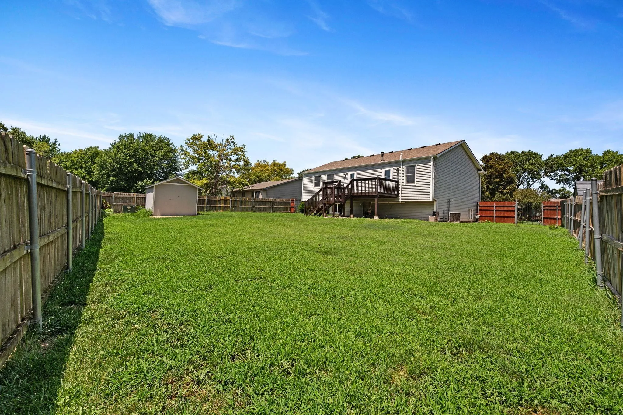 Wichita, Kansas 67205, United States, 4 Bedrooms Bedrooms, ,3 BathroomsBathrooms,Residential,Active,234463