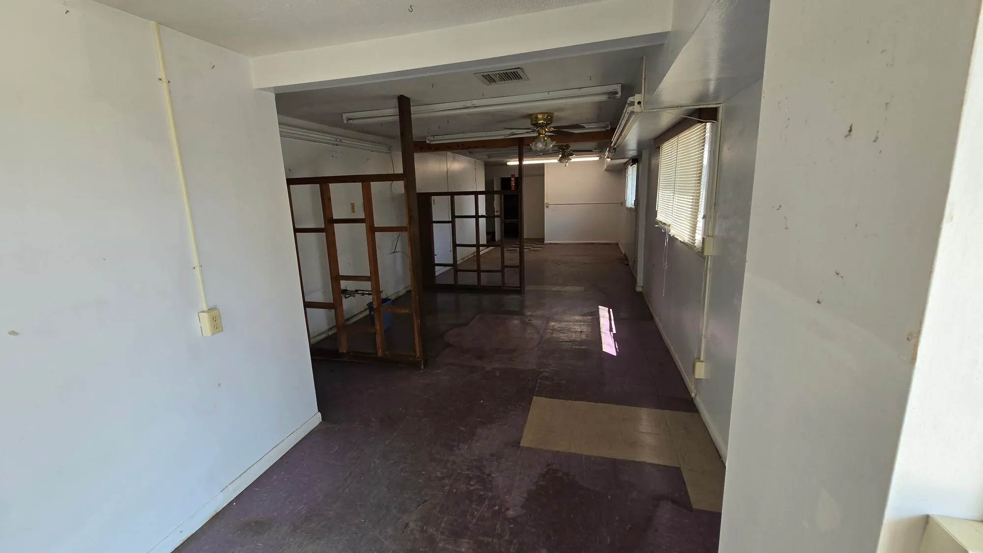 Wellington, Kansas 67152, United States, ,Commercial,Active,141588