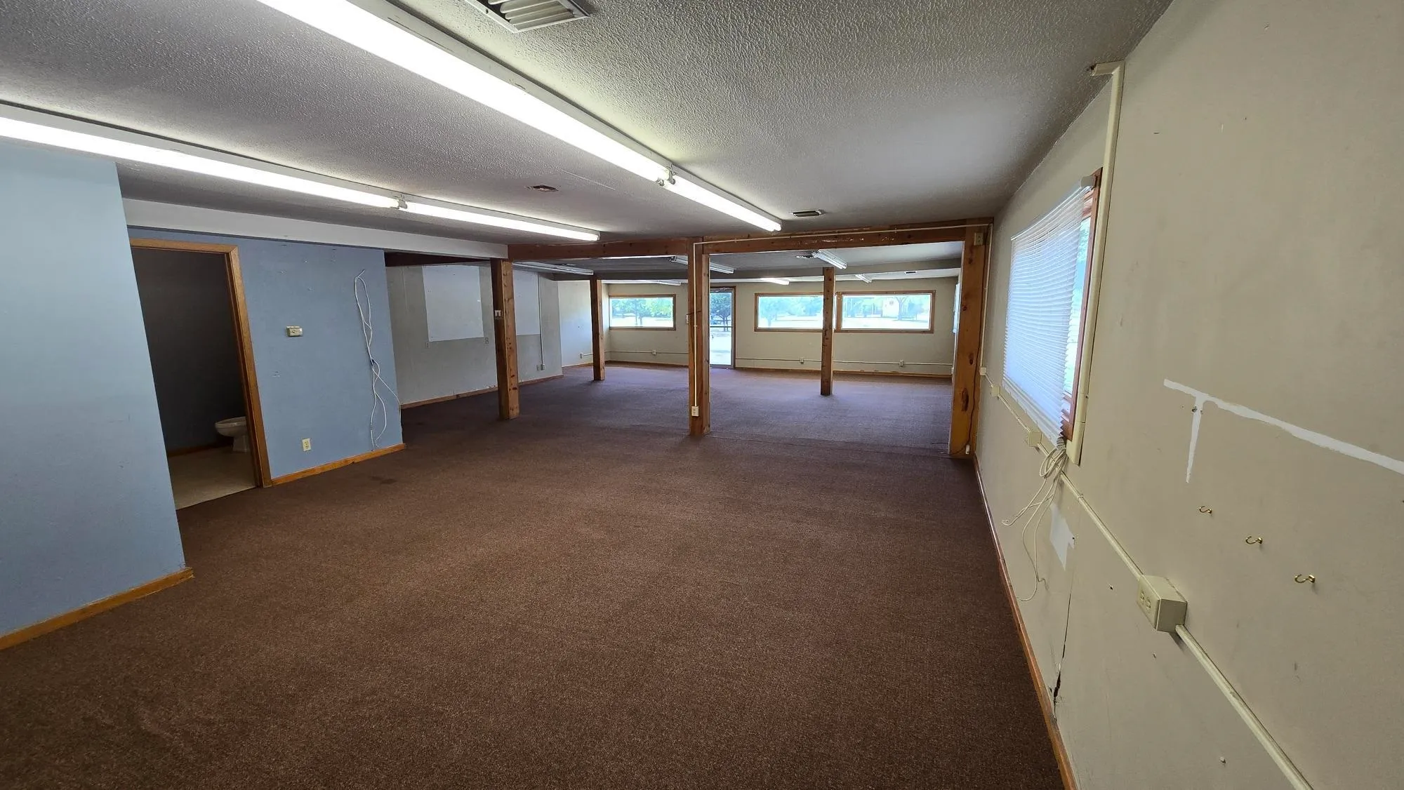 Wellington, Kansas 67152, United States, ,Commercial,Active,141588