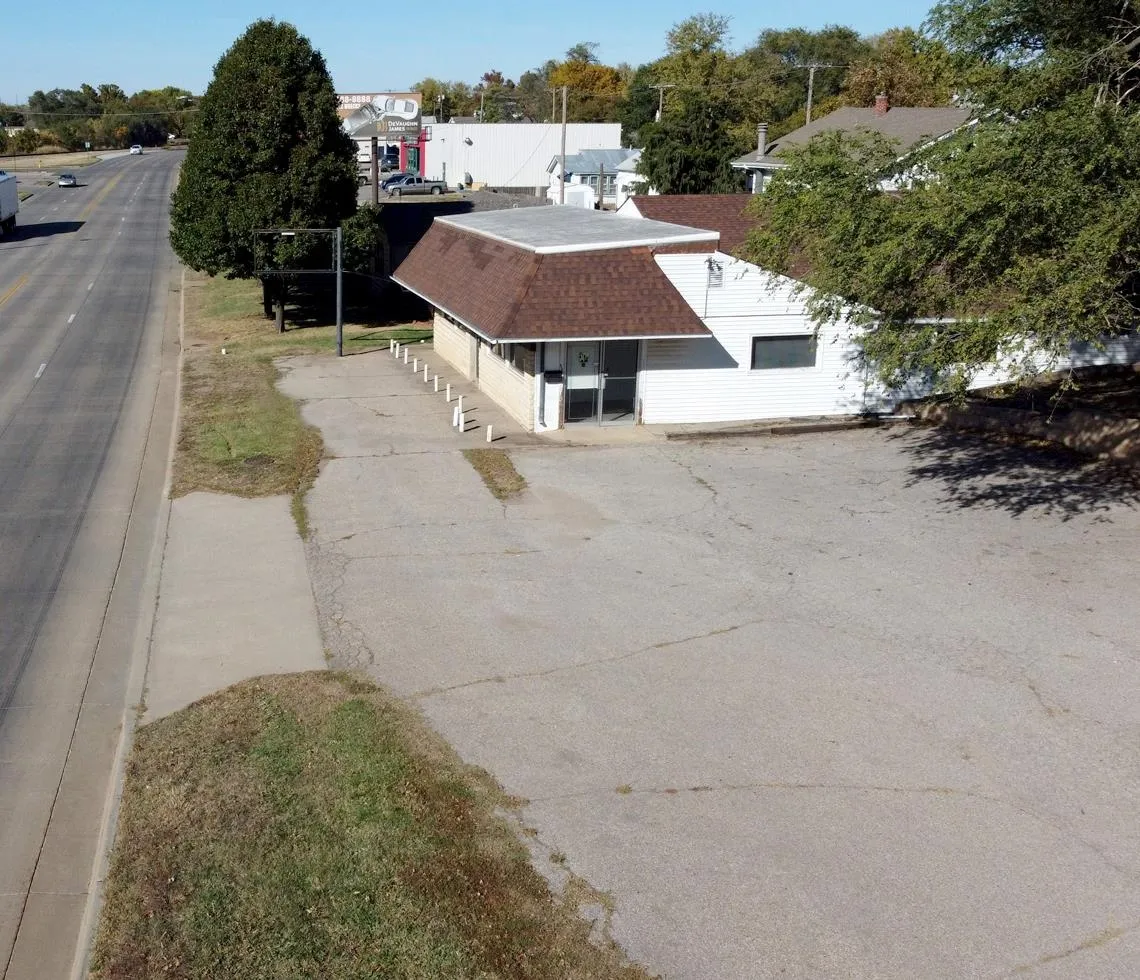 Wellington, Kansas 67152, United States, ,Commercial,Active,141588