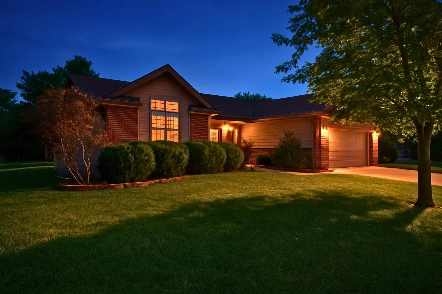 Wichita, Kansas 67230, United States, 5 Bedrooms Bedrooms, ,3 BathroomsBathrooms,Residential,Active,192070