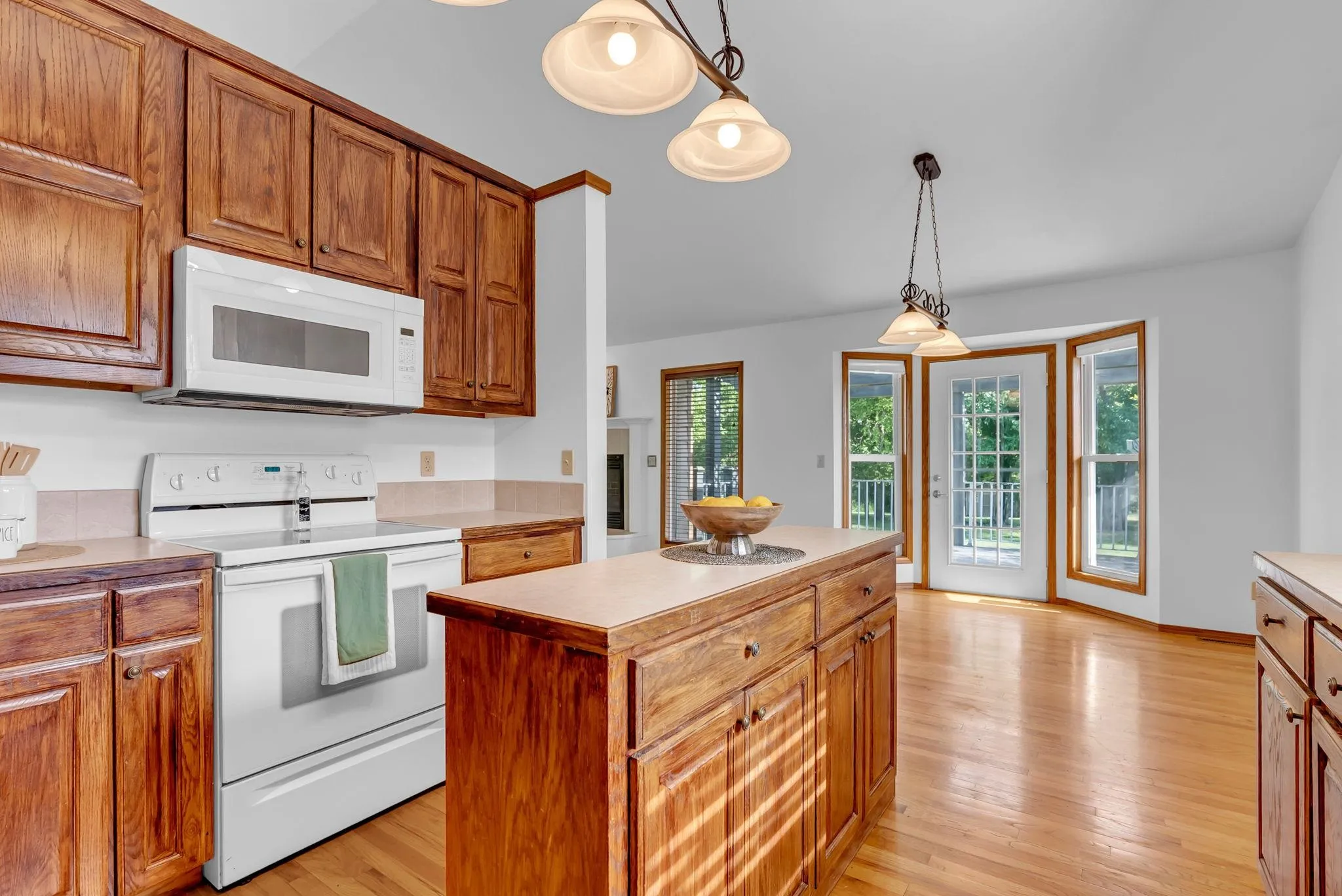 Wichita, Kansas 67230, United States, 5 Bedrooms Bedrooms, ,3 BathroomsBathrooms,Residential,Active,192070