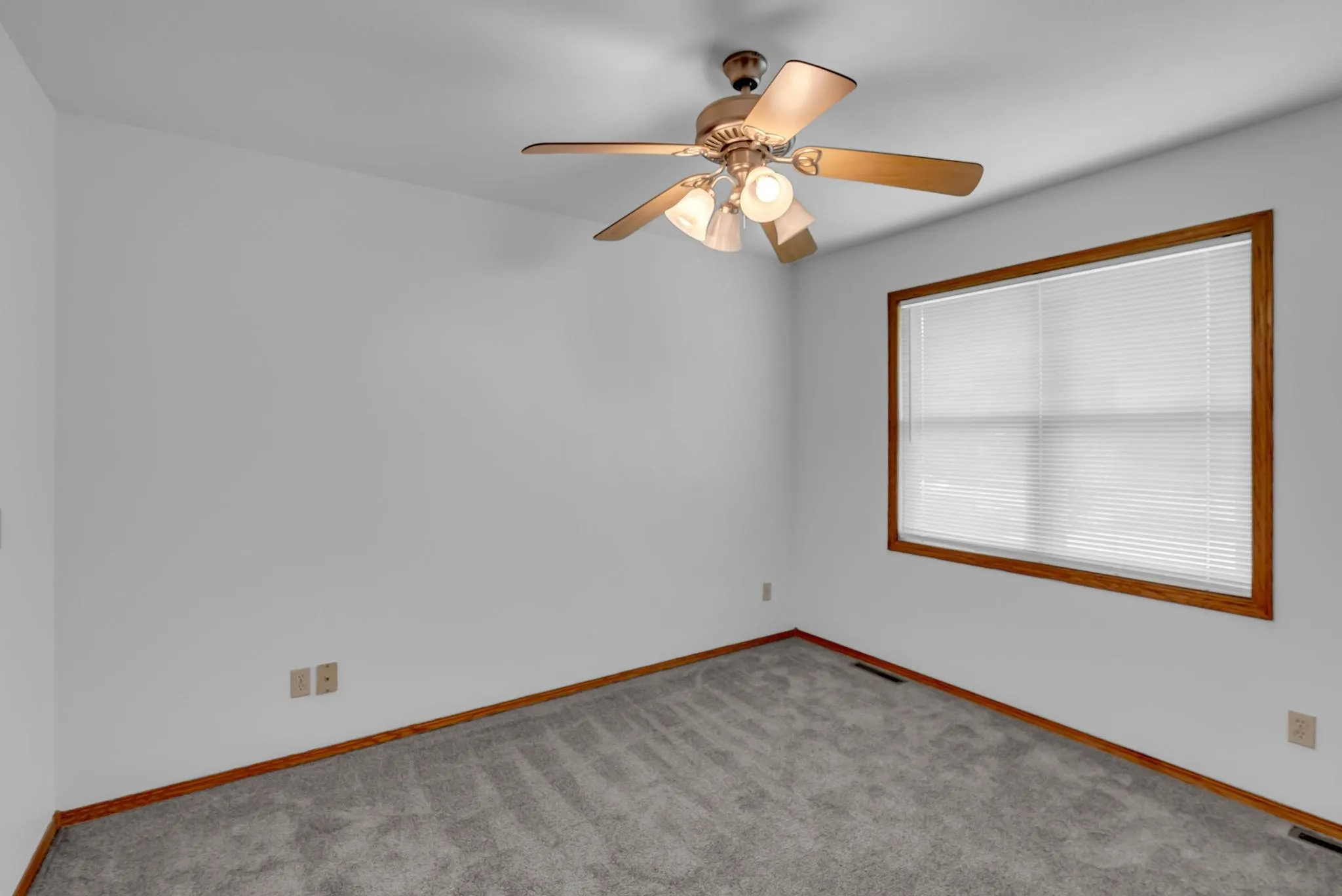 Wichita, Kansas 67230, United States, 5 Bedrooms Bedrooms, ,3 BathroomsBathrooms,Residential,Active,192070