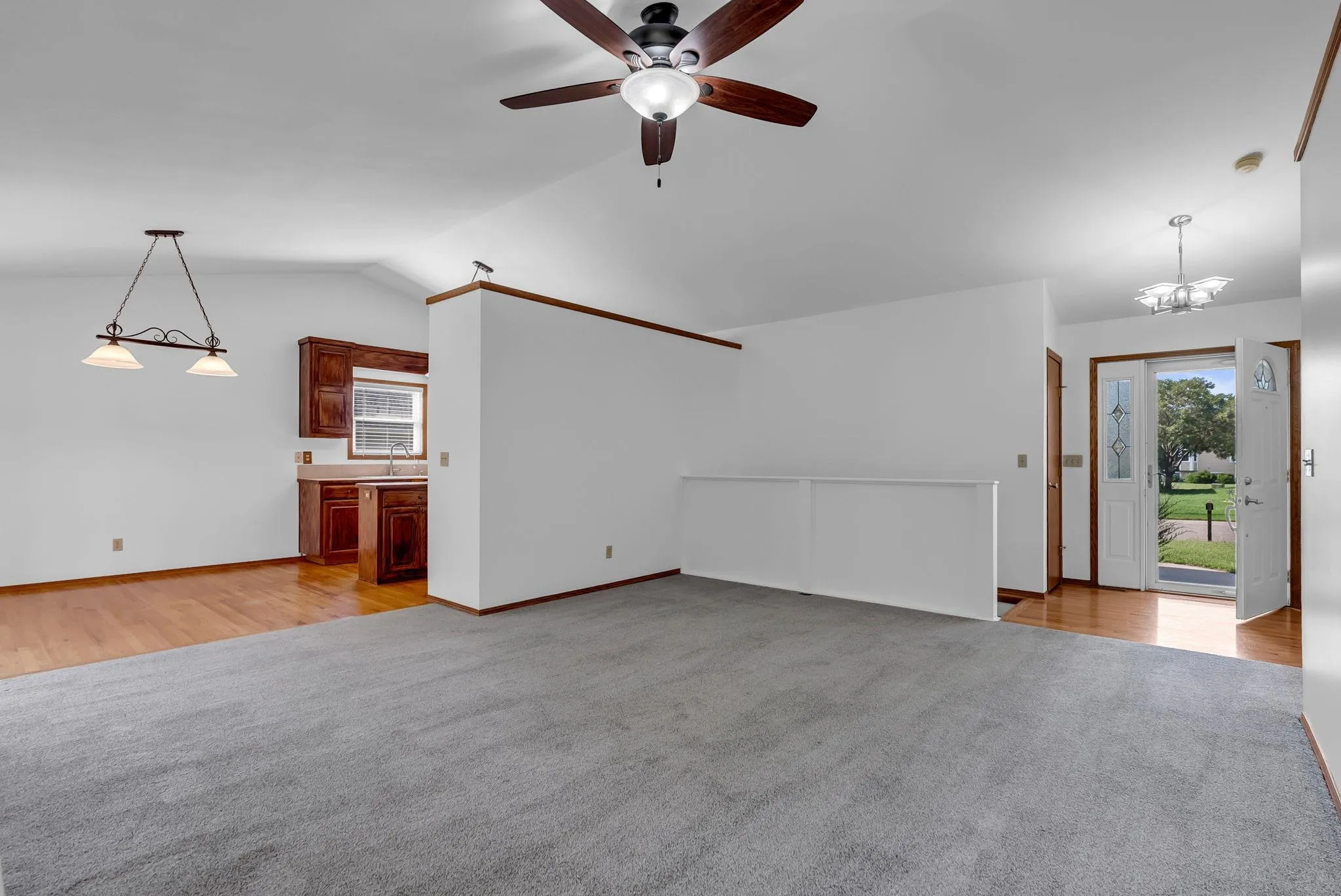 Wichita, Kansas 67230, United States, 5 Bedrooms Bedrooms, ,3 BathroomsBathrooms,Residential,Active,192070