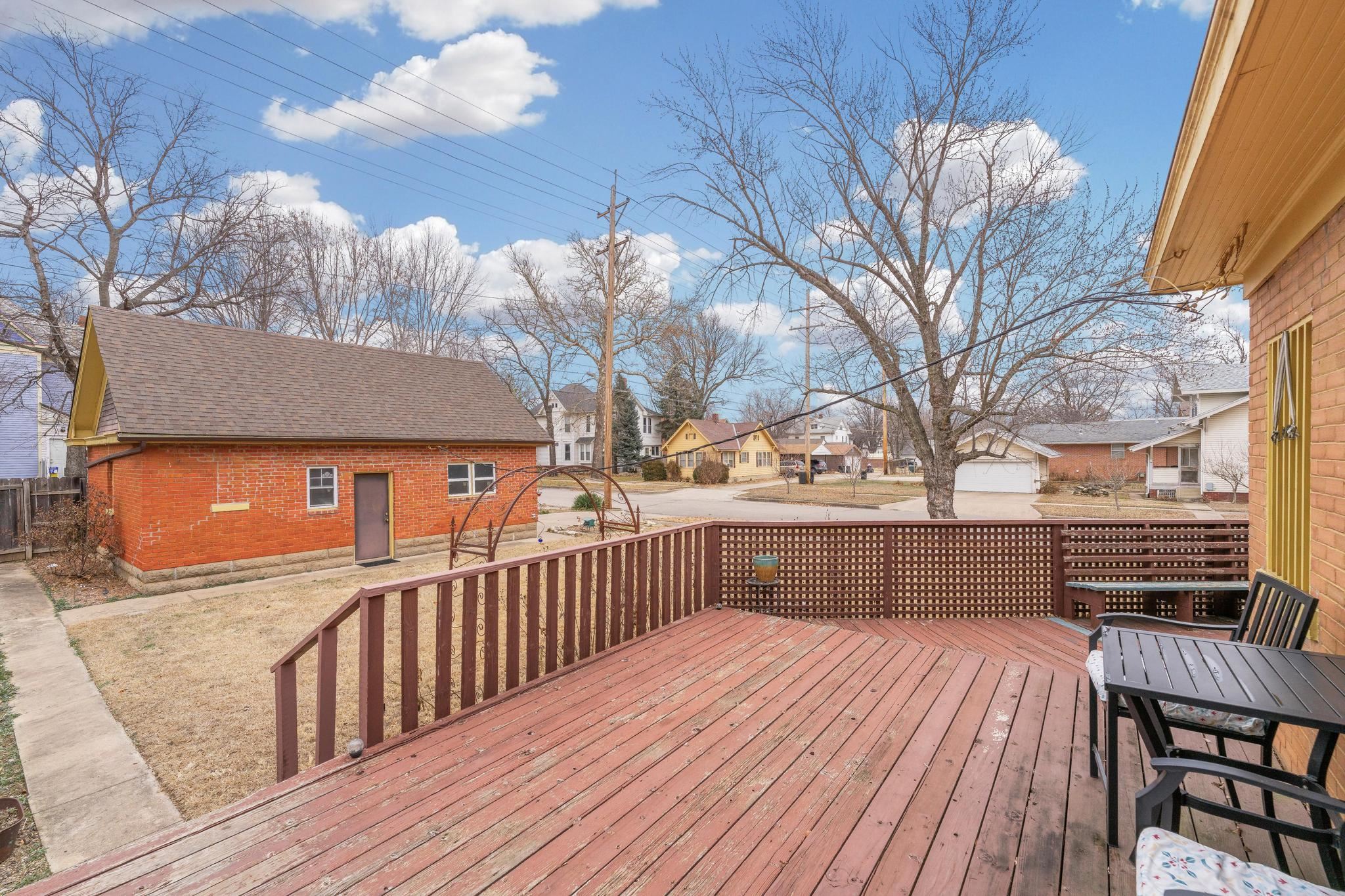 420 E 12th Ave, Winfield, Kansas image 33