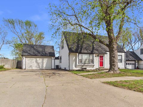 Townhouse For Sale - 510 Wire Ave<br/> Haysville, KS 67060